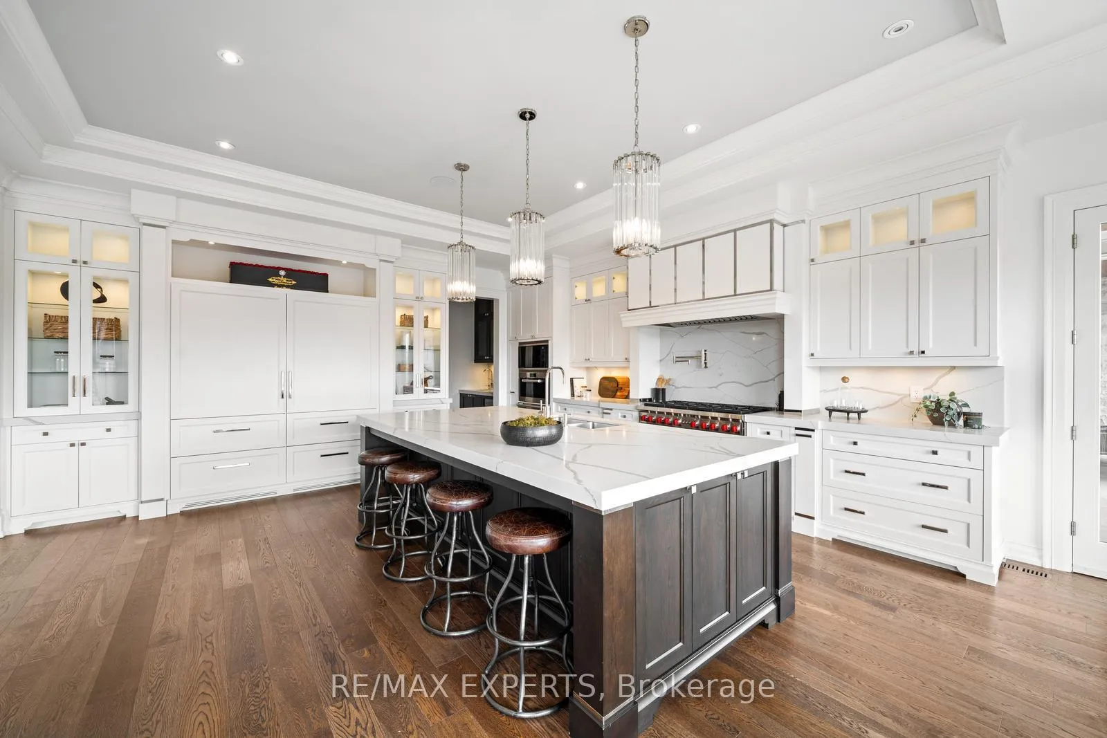 Photo 15 of 205 Northern Pines Boulevard, Vaughan, Kleinburg — HOMEH