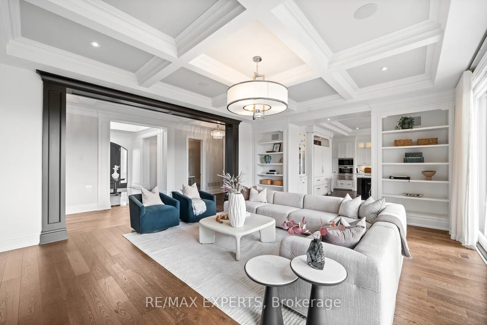 Photo 21 of 205 Northern Pines Boulevard, Vaughan, Kleinburg — HOMEH