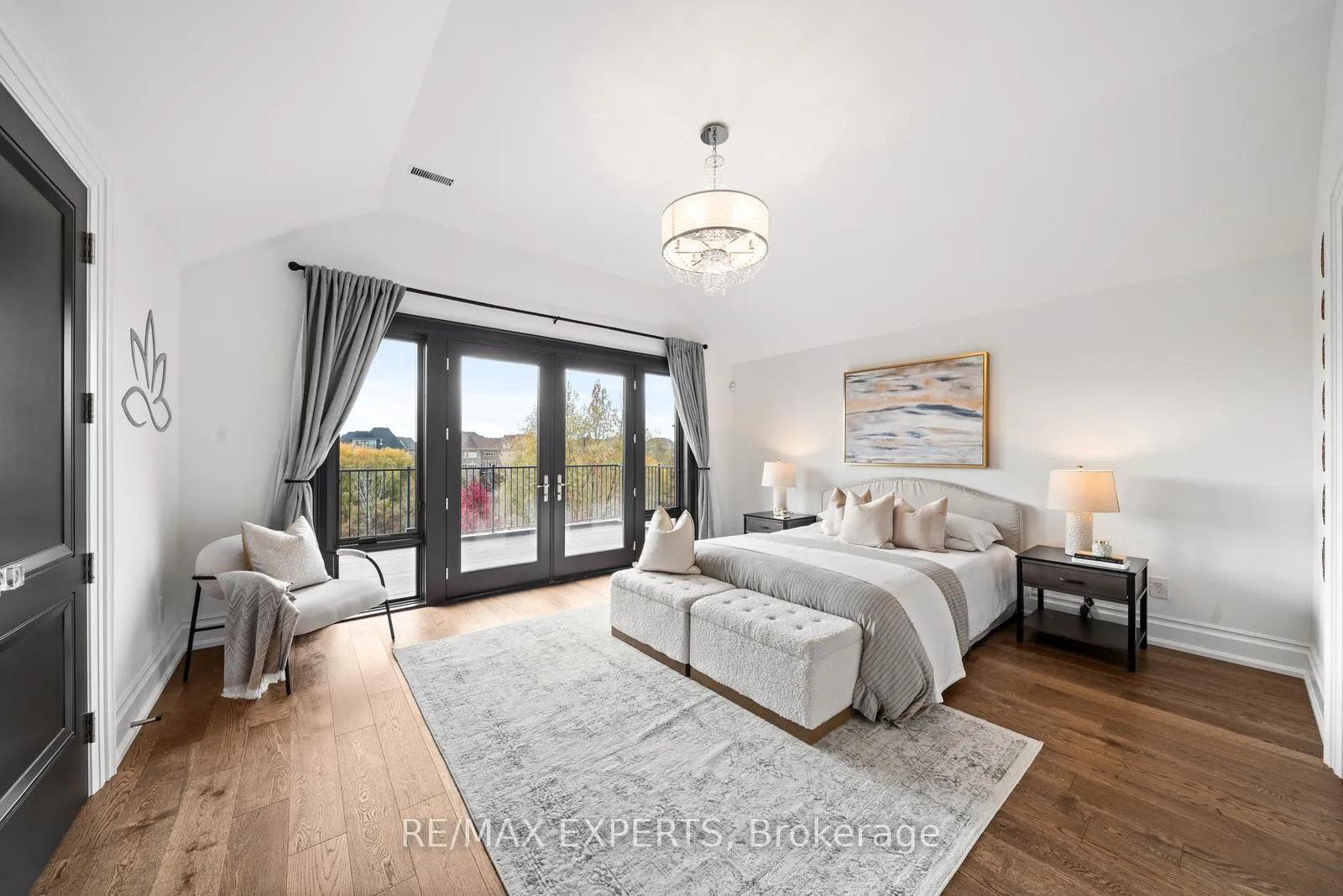 Photo 27 of 205 Northern Pines Boulevard, Vaughan, Kleinburg — HOMEH