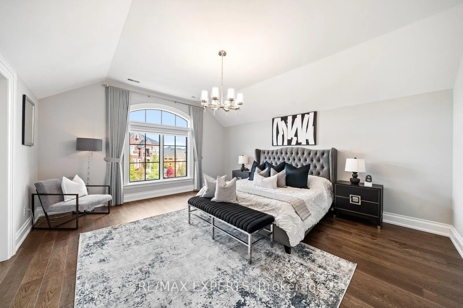 Photo 29 of 205 Northern Pines Boulevard, Vaughan, Kleinburg — HOMEH