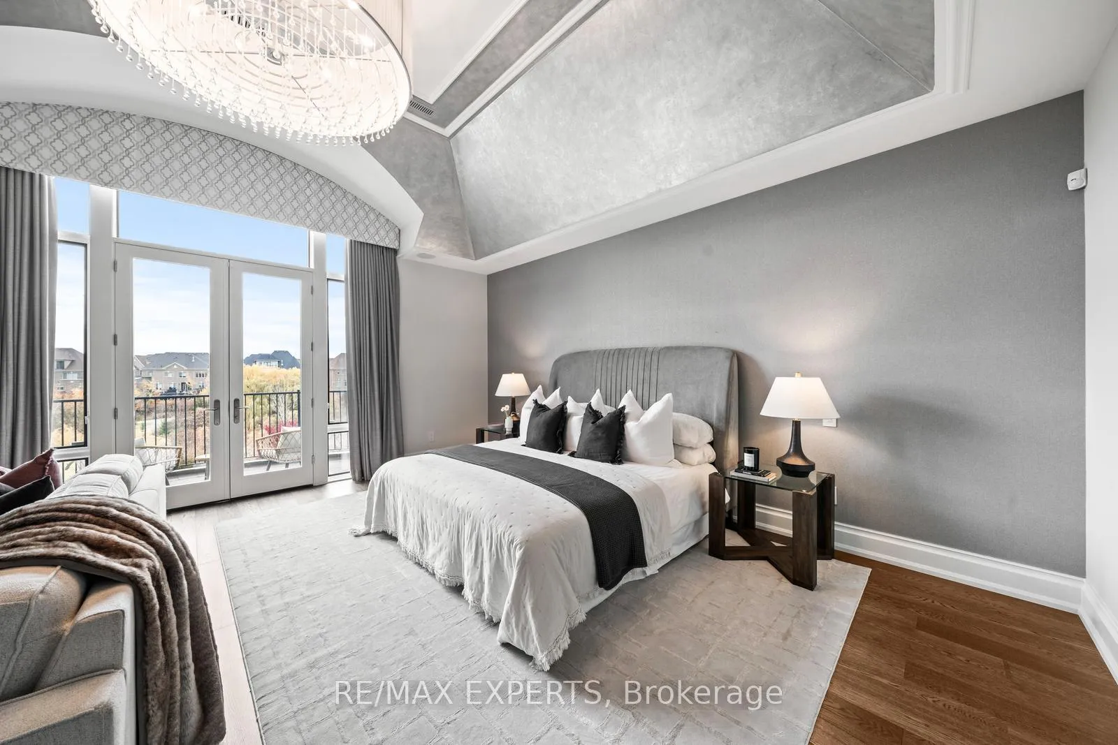 Photo 31 of 205 Northern Pines Boulevard, Vaughan, Kleinburg — HOMEH
