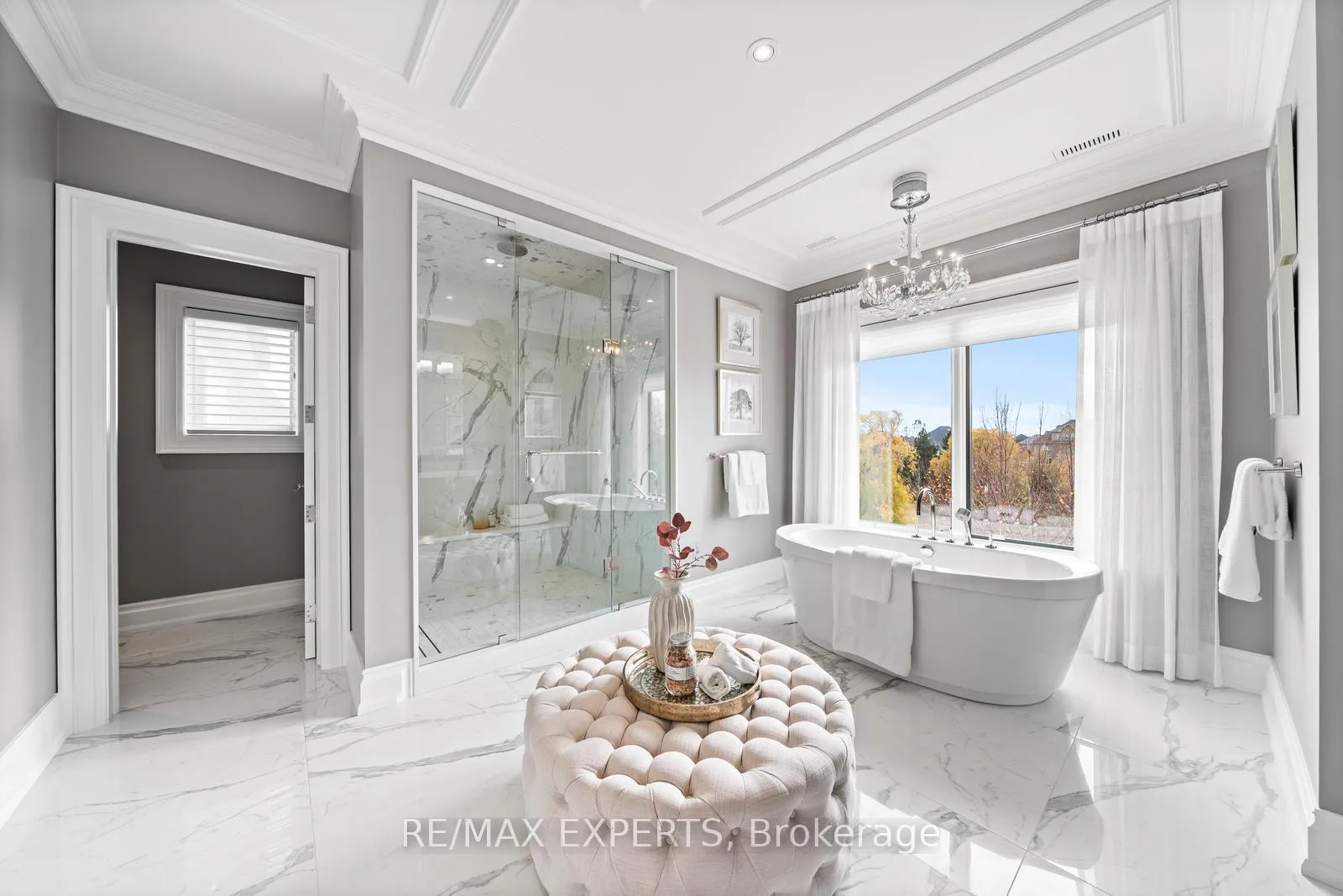 Photo 36 of 205 Northern Pines Boulevard, Vaughan, Kleinburg — HOMEH