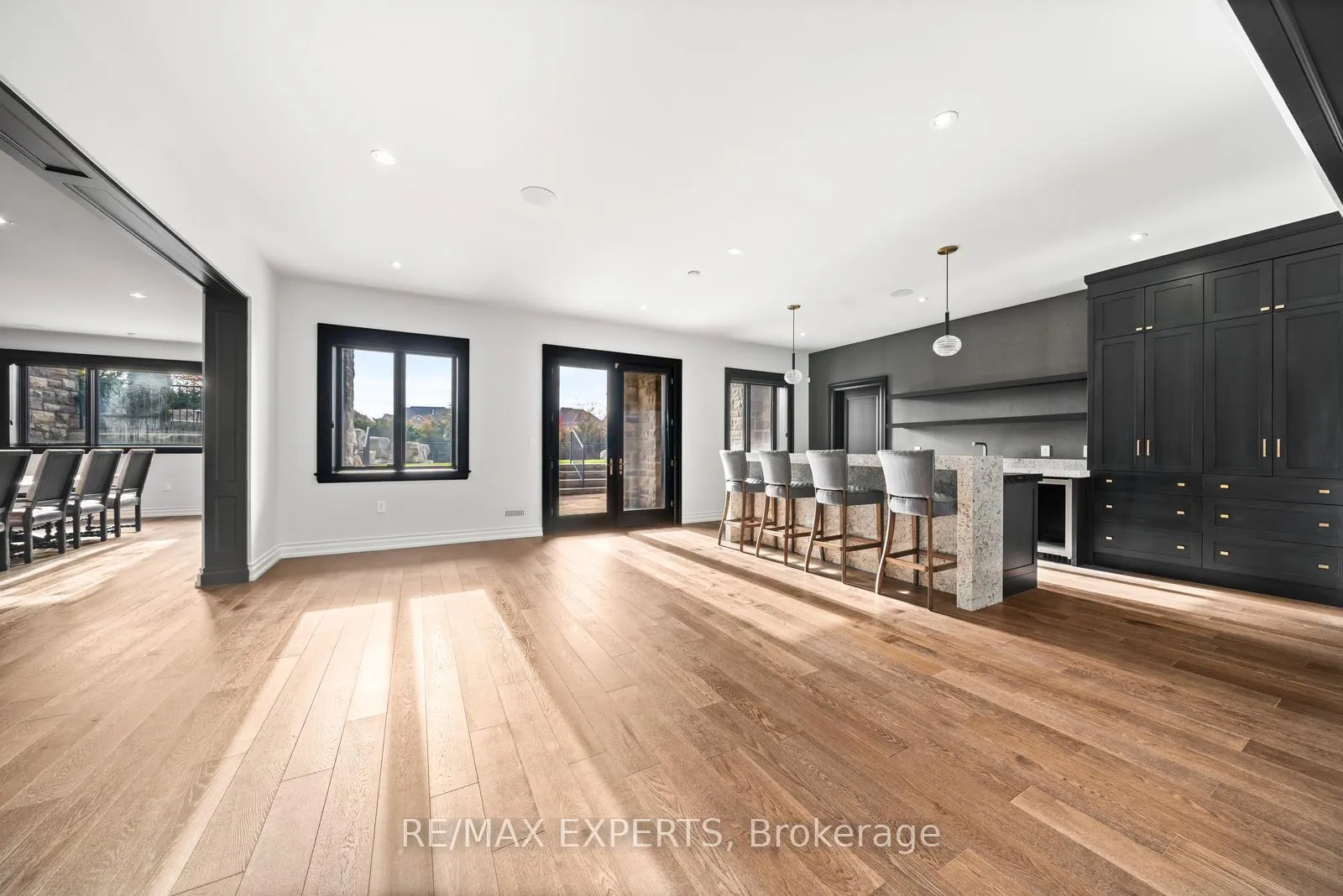Photo 40 of 205 Northern Pines Boulevard, Vaughan, Kleinburg — HOMEH