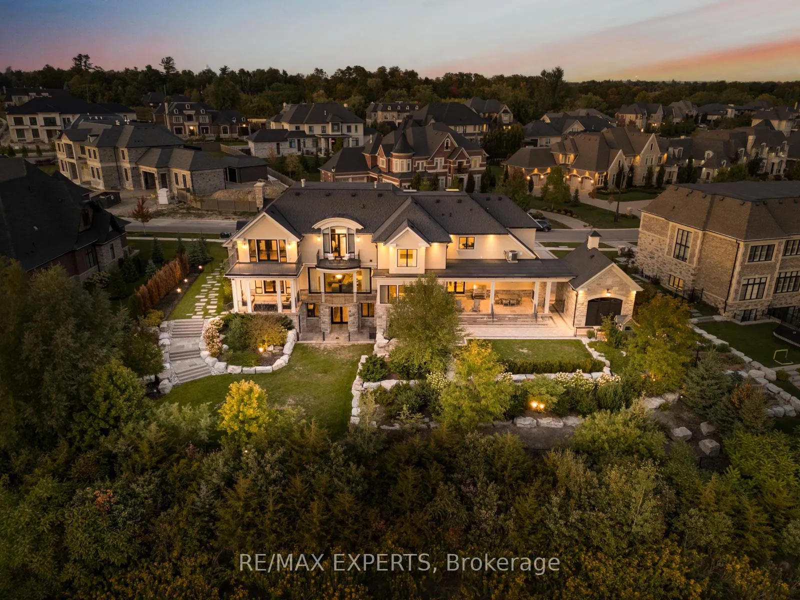 Photo 49 of 205 Northern Pines Boulevard, Vaughan, Kleinburg — HOMEH