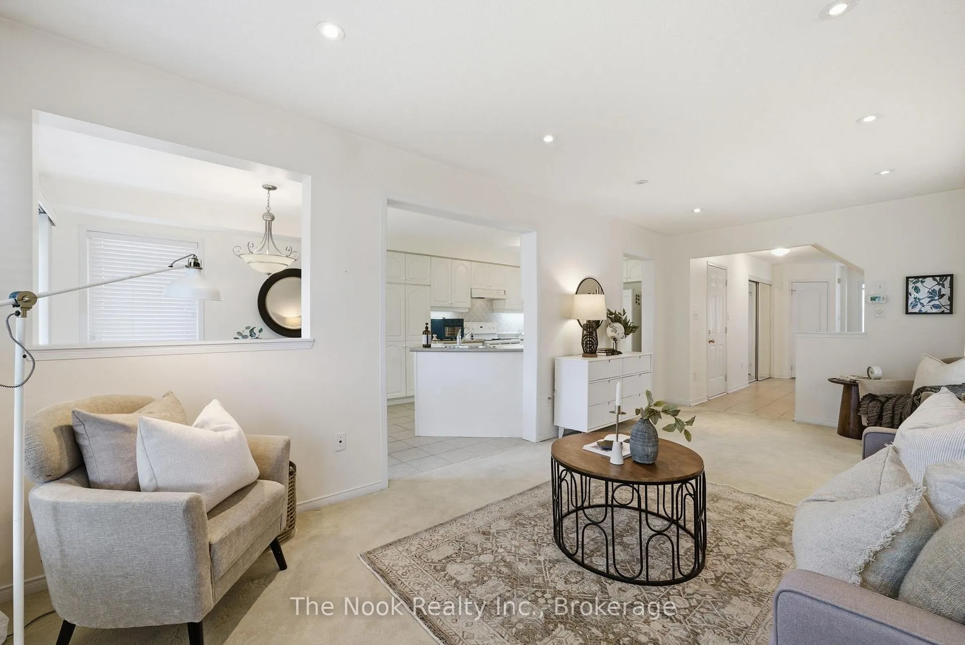 Photo 13 of 39 Rampart Crescent, Whitby, Williamsburg — HOMEH