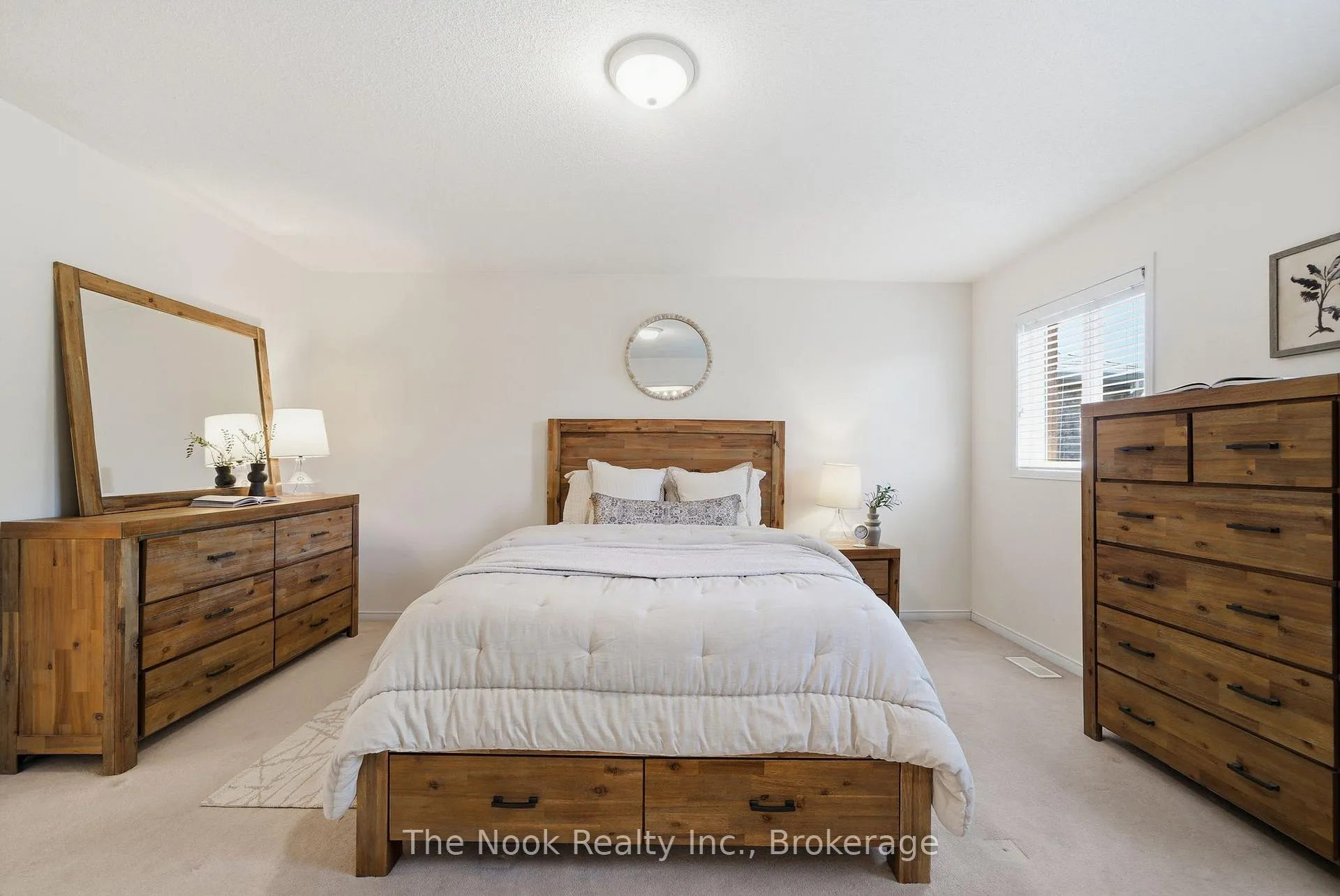 Photo 22 of 39 Rampart Crescent, Whitby, Williamsburg — HOMEH