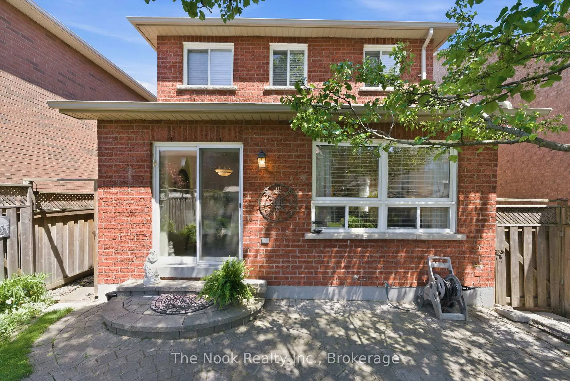 Photo 36 of 39 Rampart Crescent, Whitby, Williamsburg — HOMEH