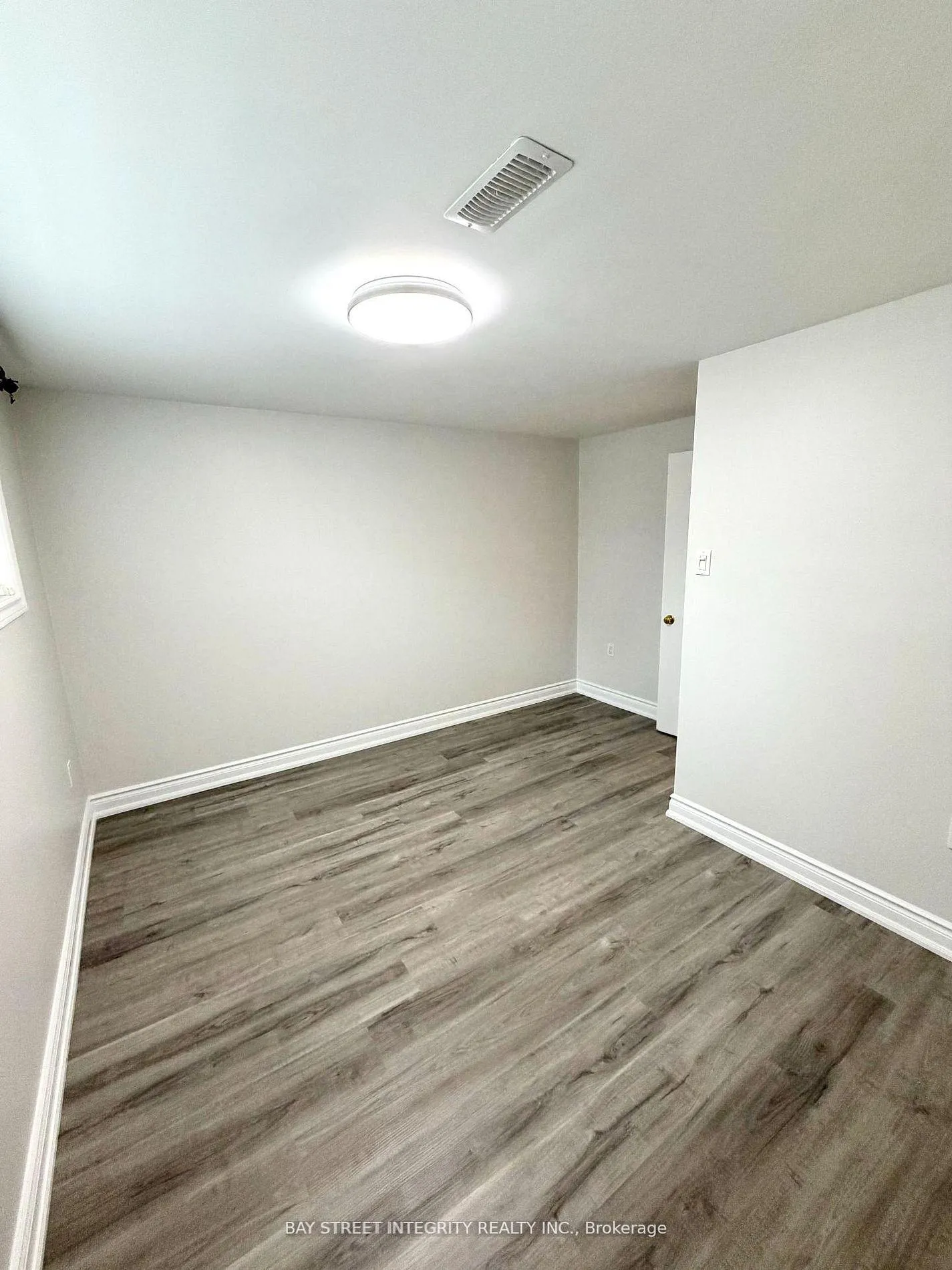 Photo 7 of Unit Lowerfl, 73 Boothbay Crescent, Newmarket, Central Newmarket — HOMEH