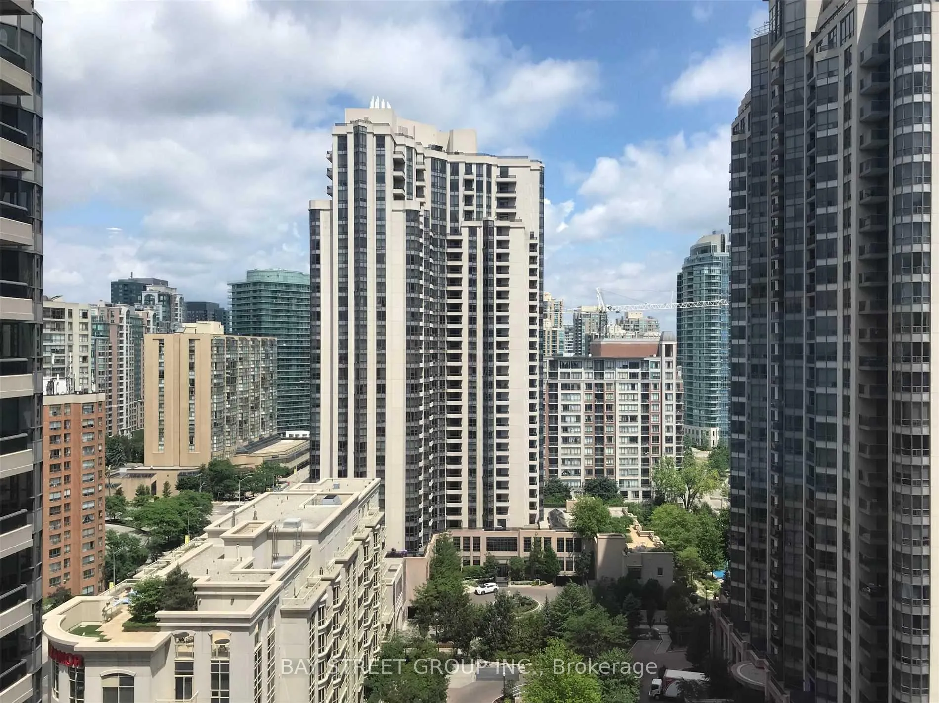 Photo 2 of Unit 1811, 5 Northtown Way, North York, Willowdale East — HOMEH