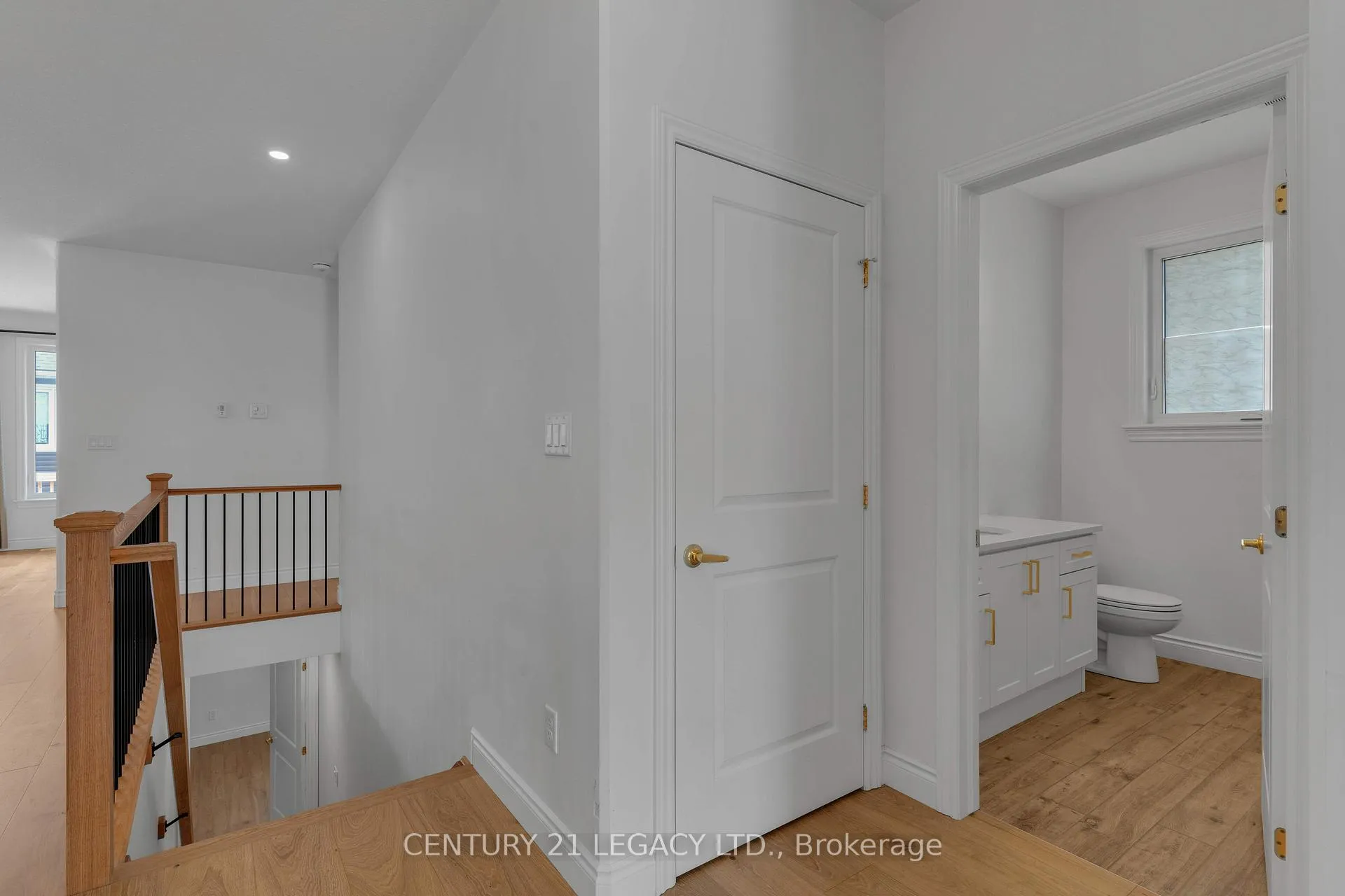 Photo 8 of 245 Mill Pond Place, Kingston, West of Sir John A. Blvd — HOMEH