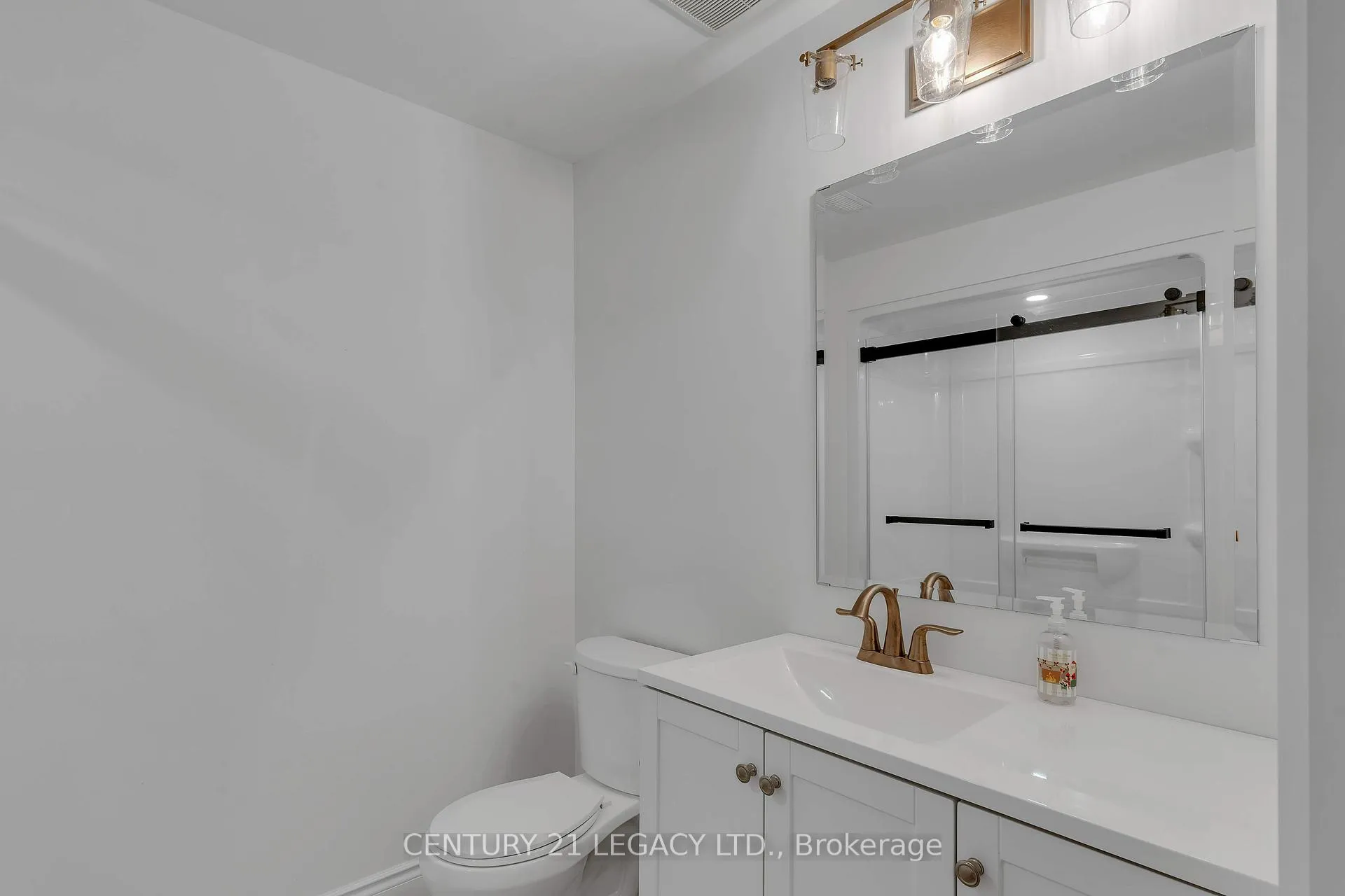 Photo 32 of 245 Mill Pond Place, Kingston, West of Sir John A. Blvd — HOMEH
