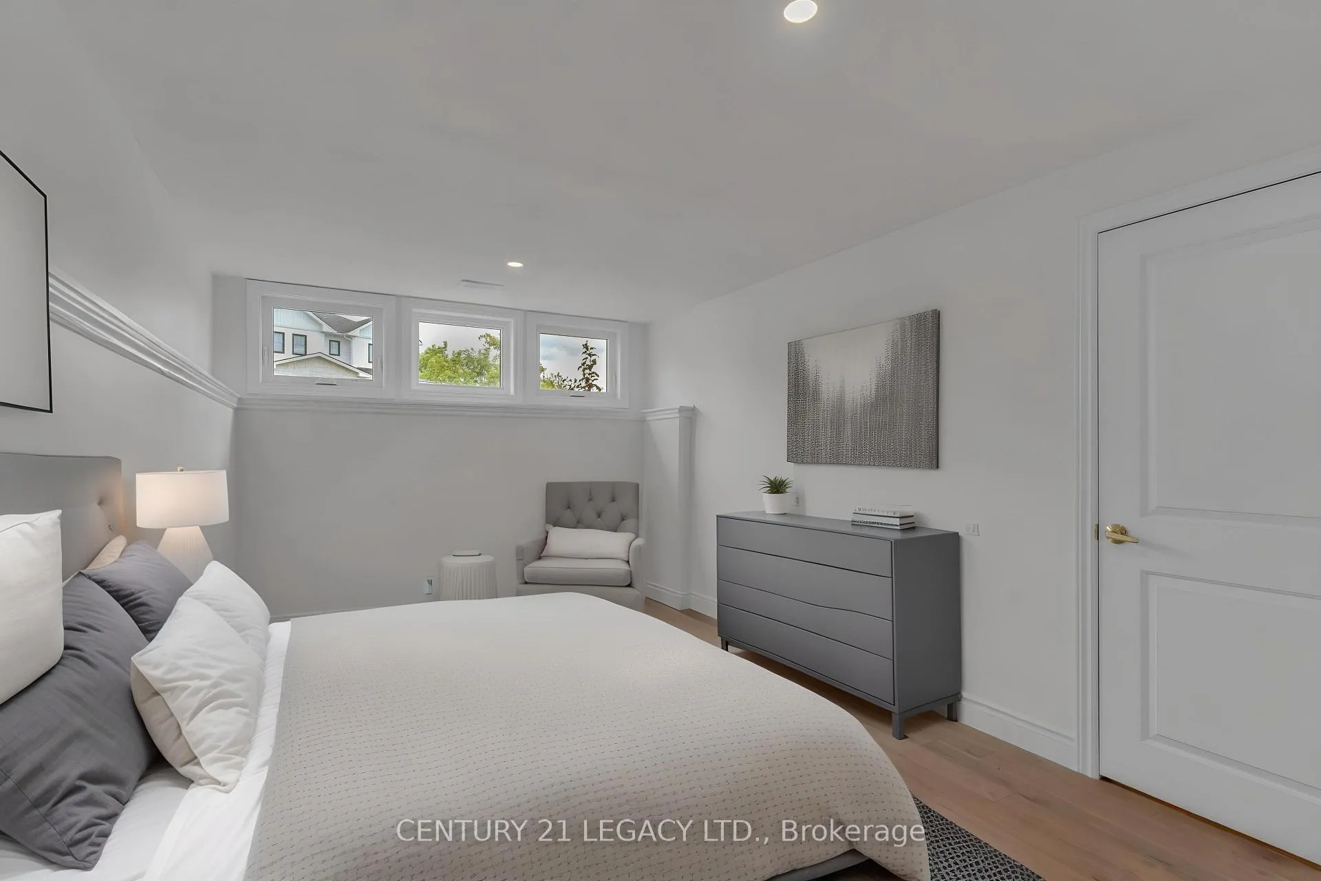 Photo 34 of 245 Mill Pond Place, Kingston, West of Sir John A. Blvd — HOMEH