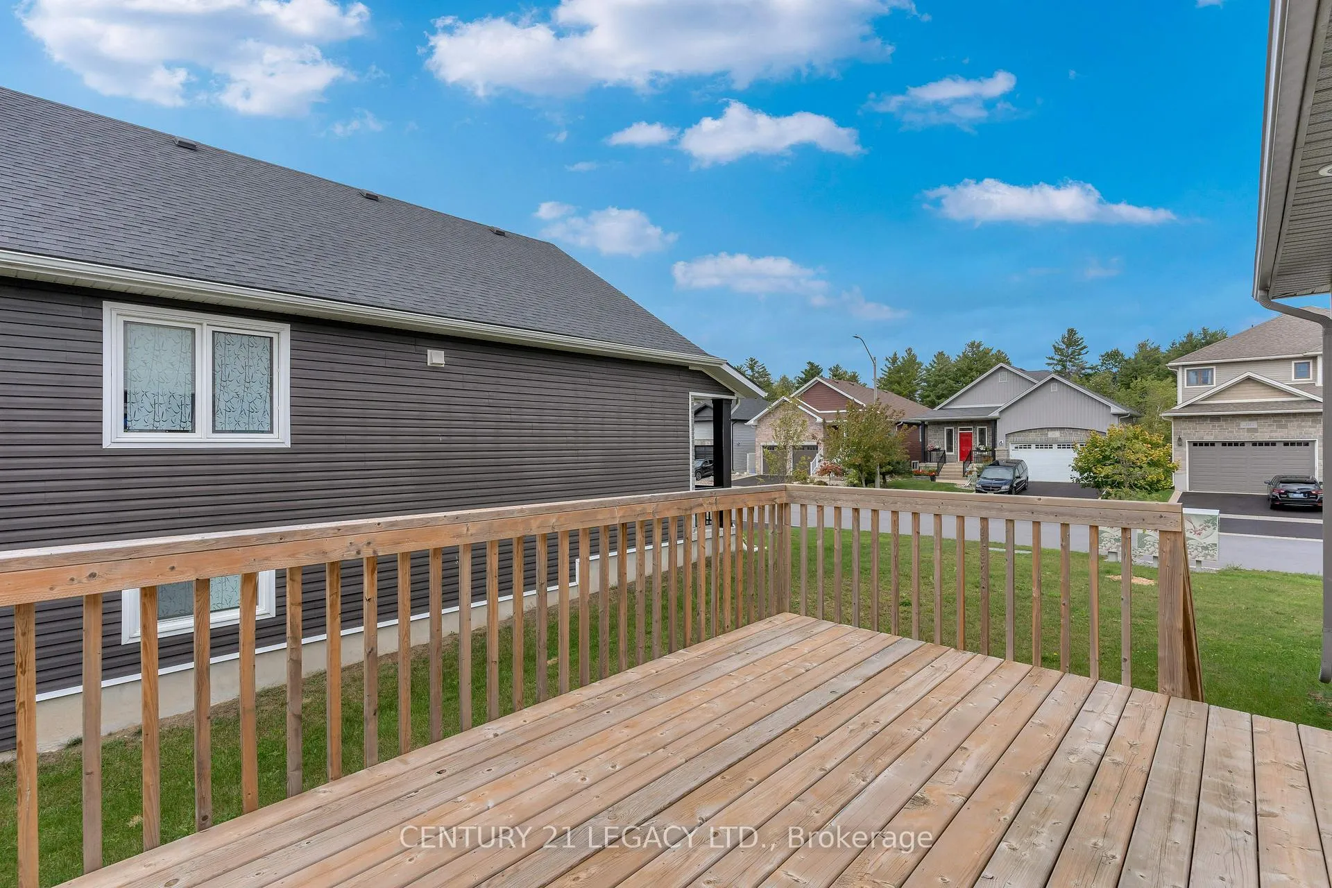 Photo 37 of 245 Mill Pond Place, Kingston, West of Sir John A. Blvd — HOMEH