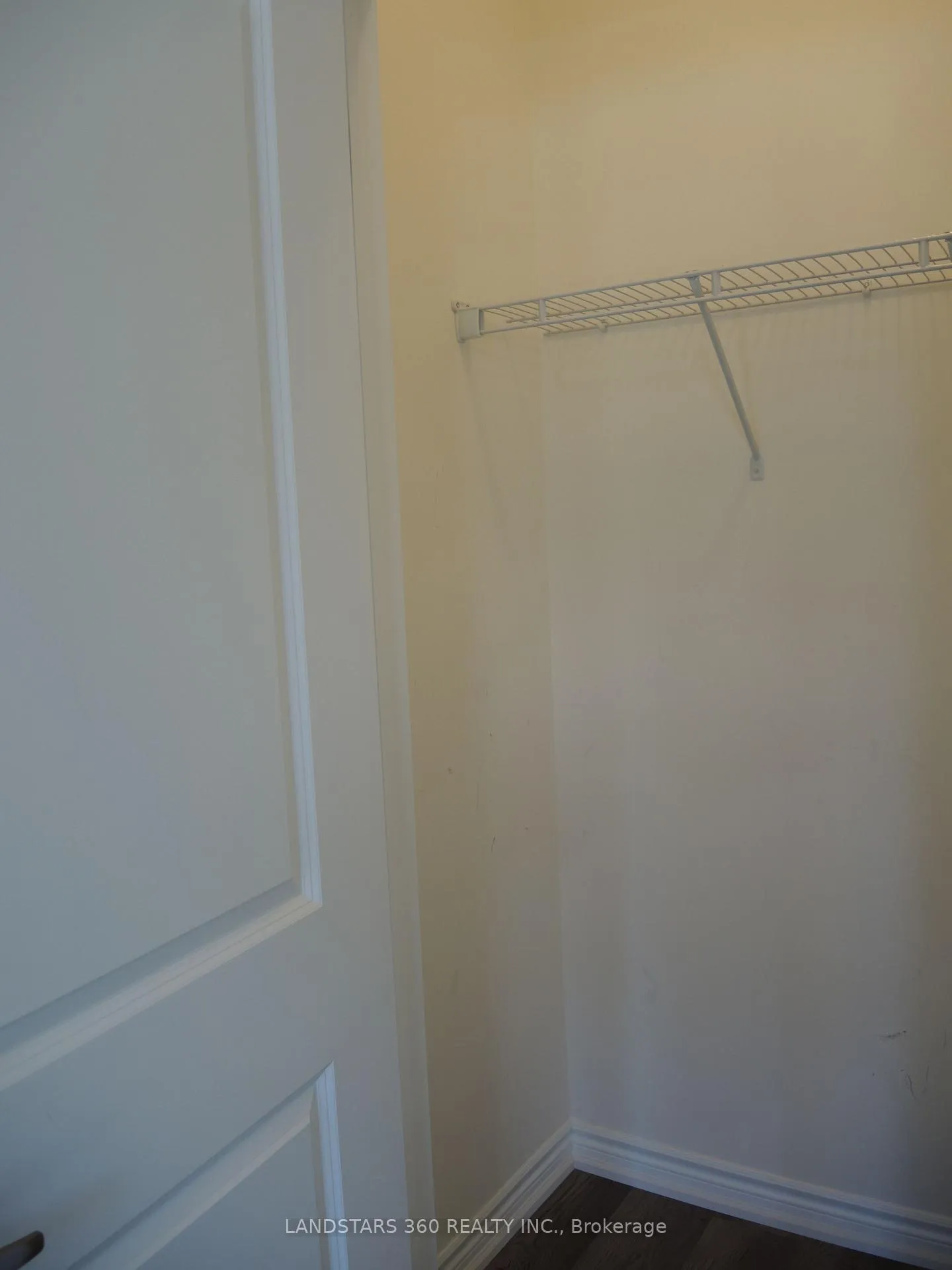 Photo 8 of 42 Lord Melborne Street, Markham, Victoria Square — HOMEH
