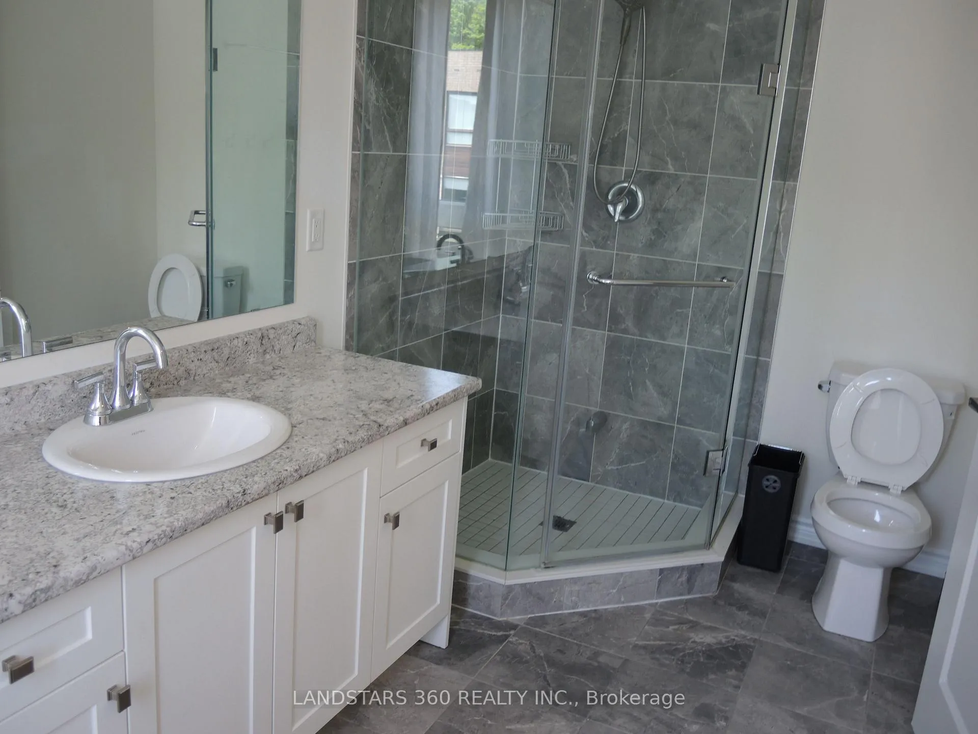 Photo 22 of 42 Lord Melborne Street, Markham, Victoria Square — HOMEH