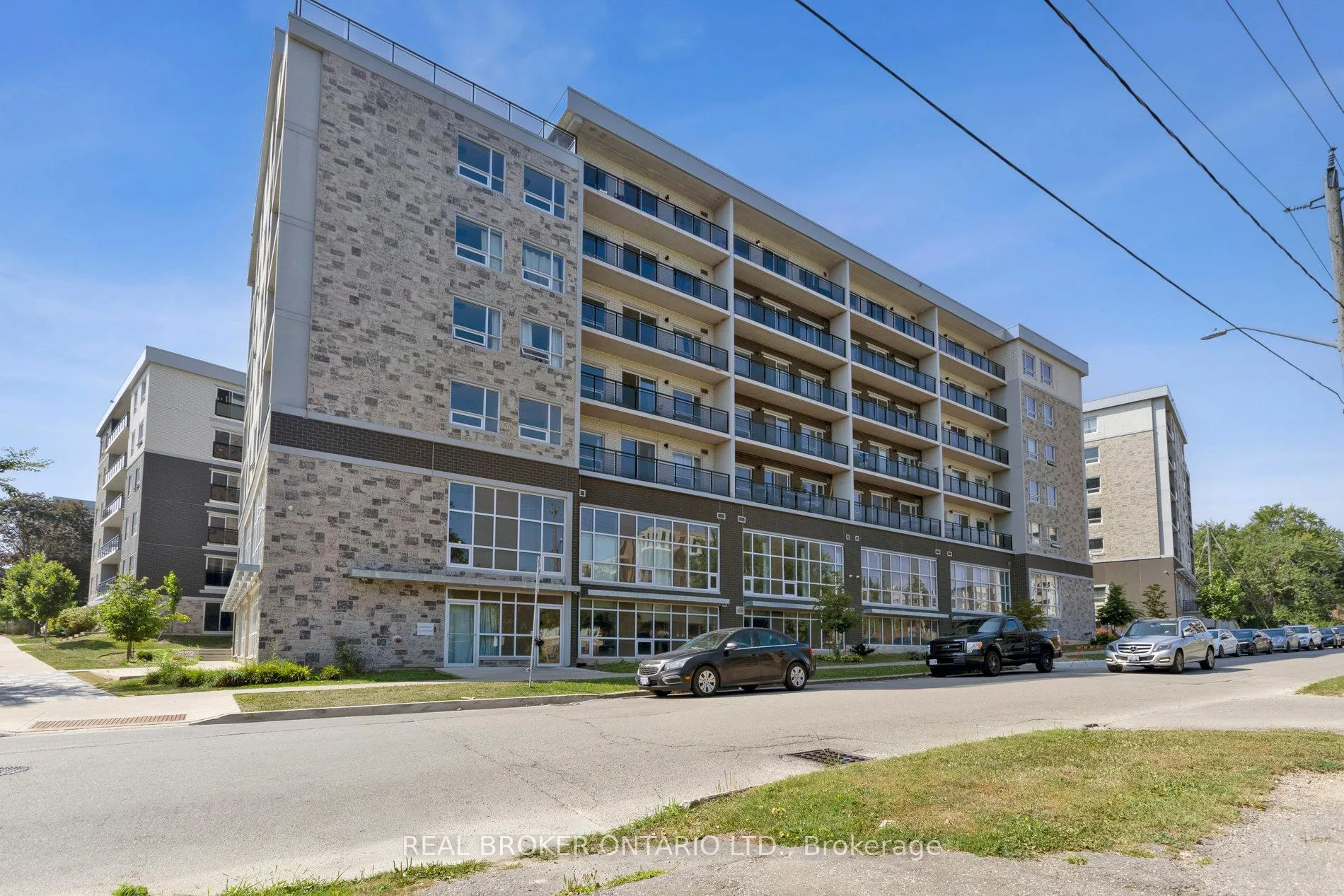 Photo 3 of Unit G607, 275 Larch Street, Waterloo, Beechwood/University — HOMEH
