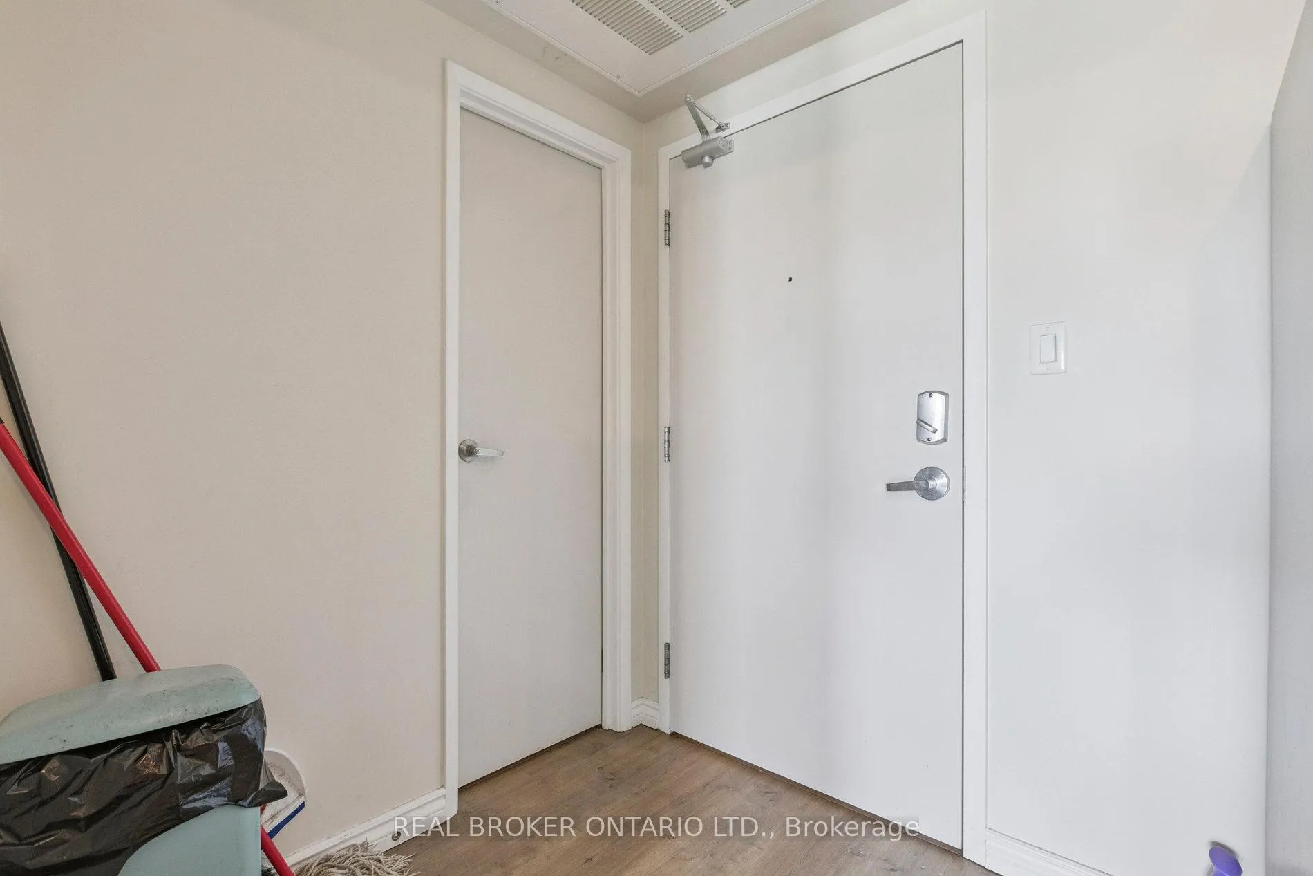 Photo 7 of Unit G607, 275 Larch Street, Waterloo, Beechwood/University — HOMEH