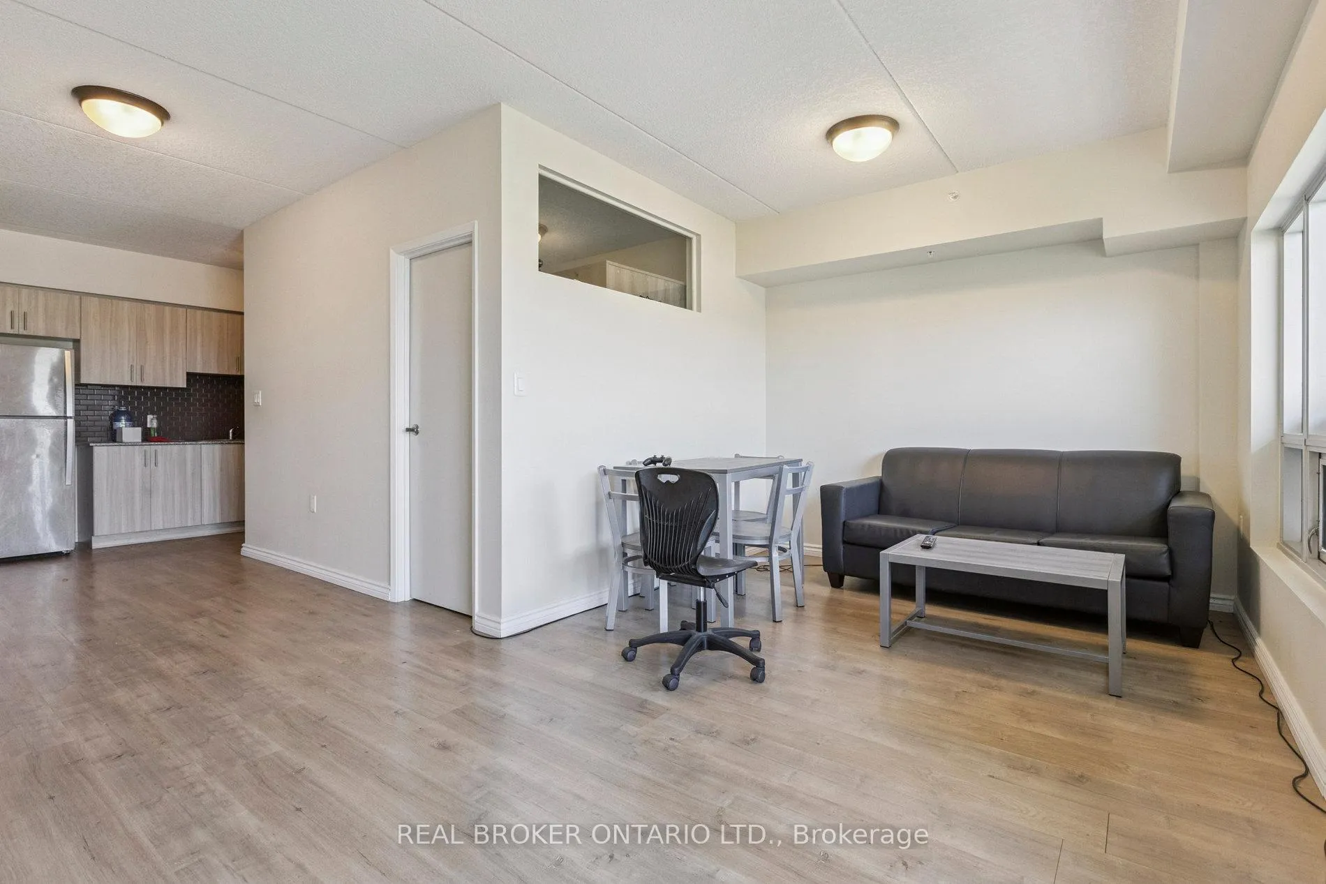 Photo 10 of Unit G607, 275 Larch Street, Waterloo, Beechwood/University — HOMEH