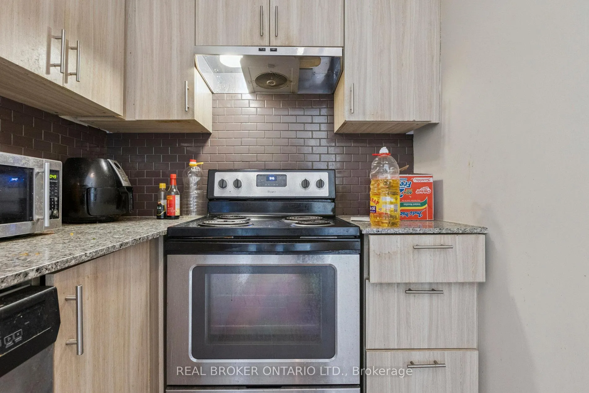 Photo 13 of Unit G607, 275 Larch Street, Waterloo, Beechwood/University — HOMEH