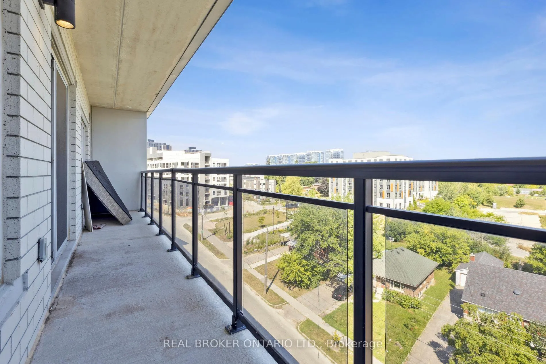 Photo 20 of Unit G607, 275 Larch Street, Waterloo, Beechwood/University — HOMEH
