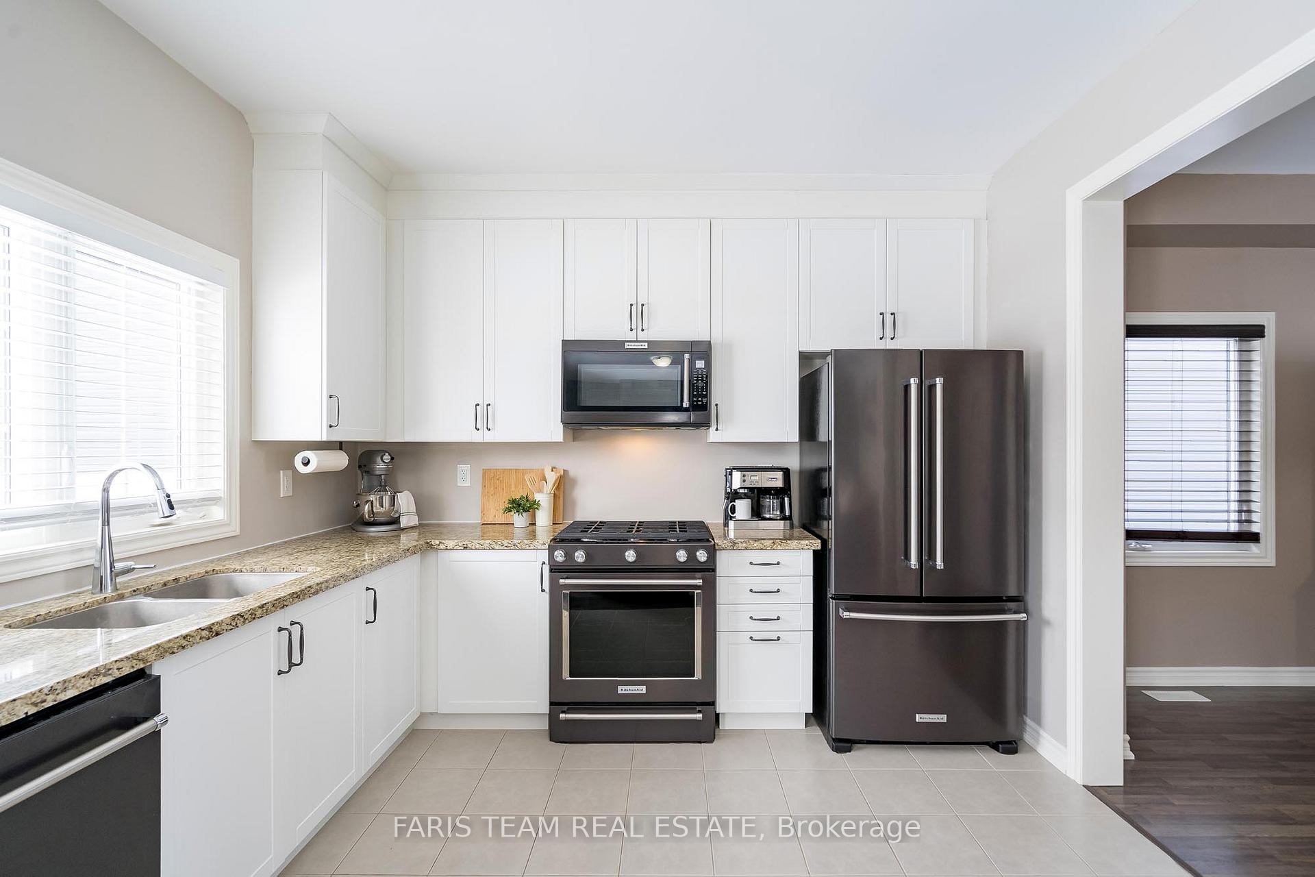 Photo 3 of 210 Springfield Crescent, Clearview, Stayner — HOMEH