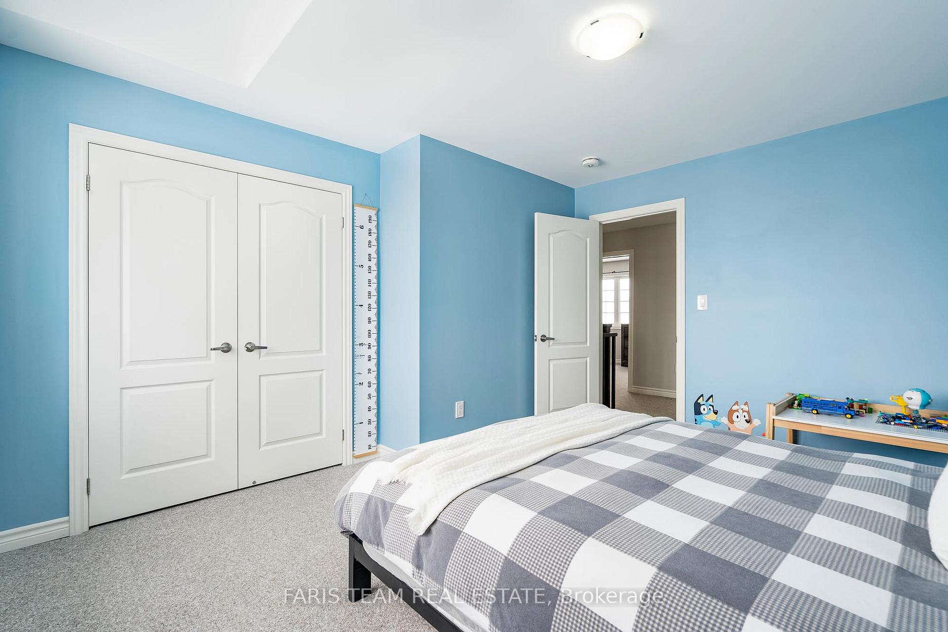 Photo 12 of 210 Springfield Crescent, Clearview, Stayner — HOMEH
