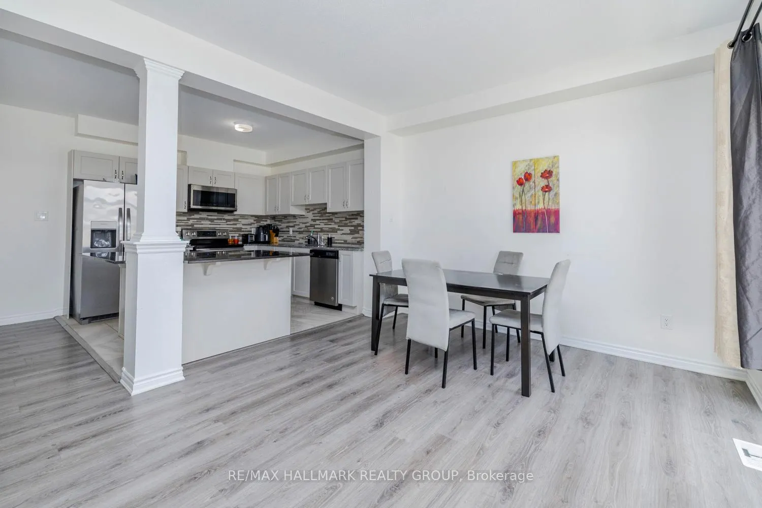 Photo 12 of 57 Caspian Row, Ottawa, Kanata - Emerald Meadows/Trailwest — HOMEH