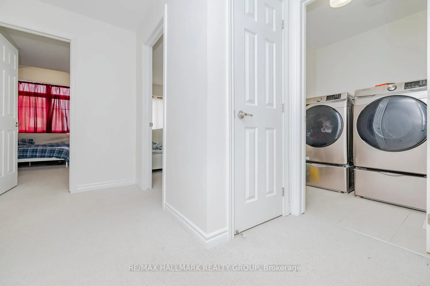 Photo 20 of 57 Caspian Row, Ottawa, Kanata - Emerald Meadows/Trailwest — HOMEH