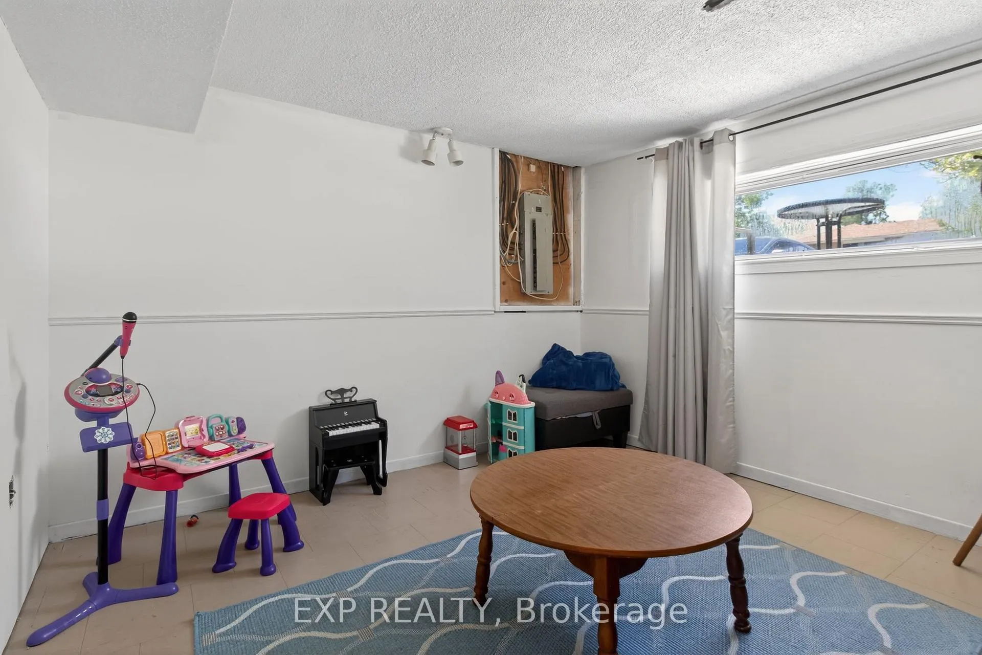Photo 17 of 33 Carlton Road, Barrie, Cundles East — HOMEH
