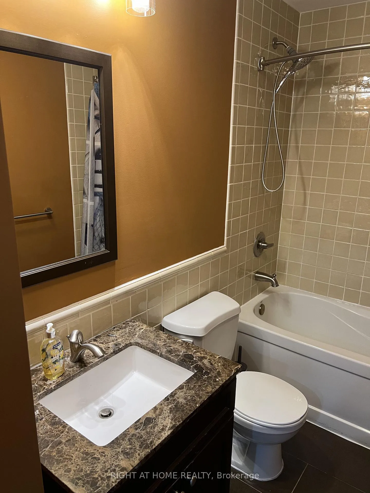 Photo 21 of Unit 2401, 100 John Street, Brampton, Downtown Brampton — HOMEH