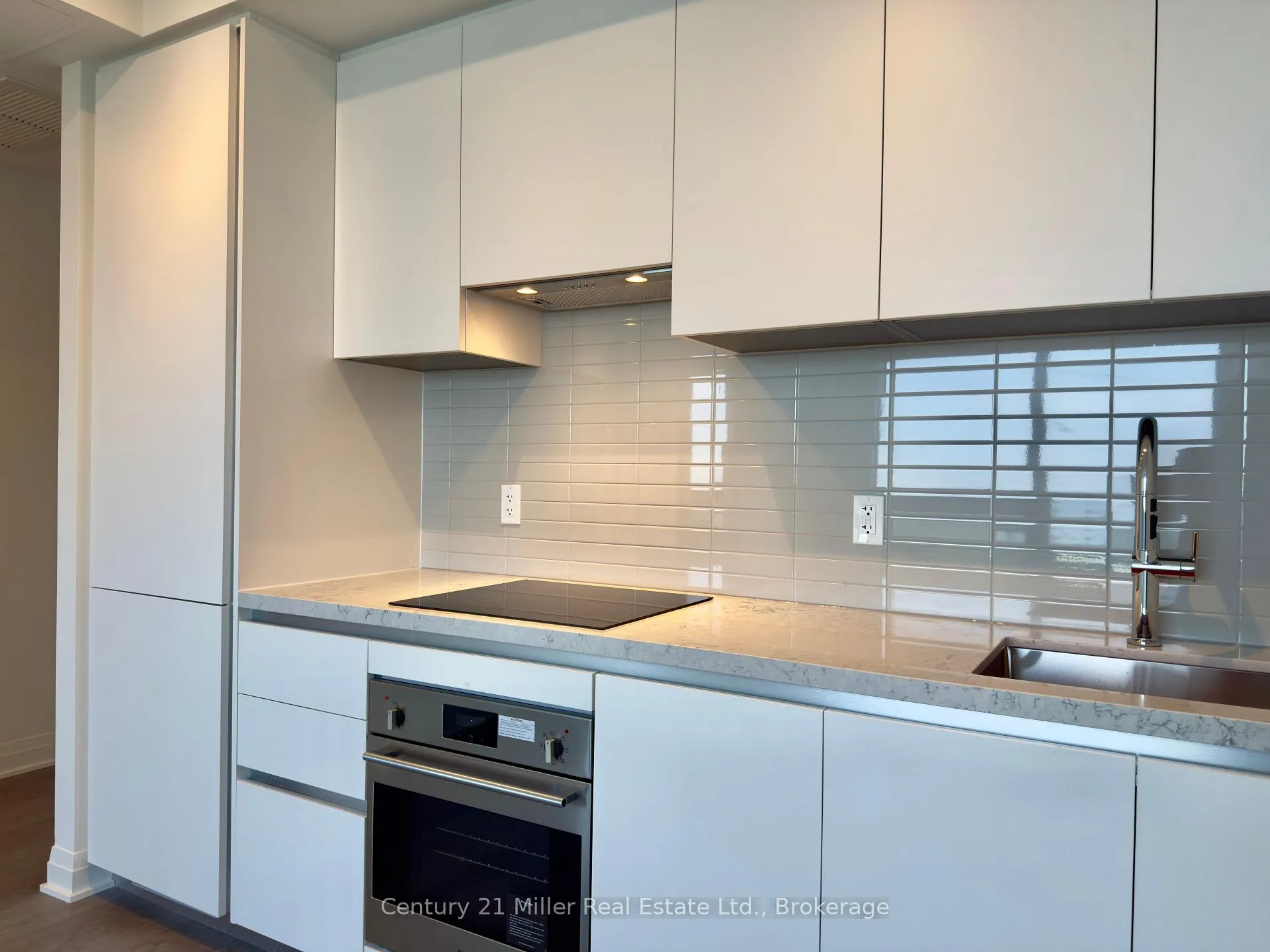 Photo 26 of Unit Unit - 5803, 4015 The Exchange, Mississauga, City Centre — HOMEH