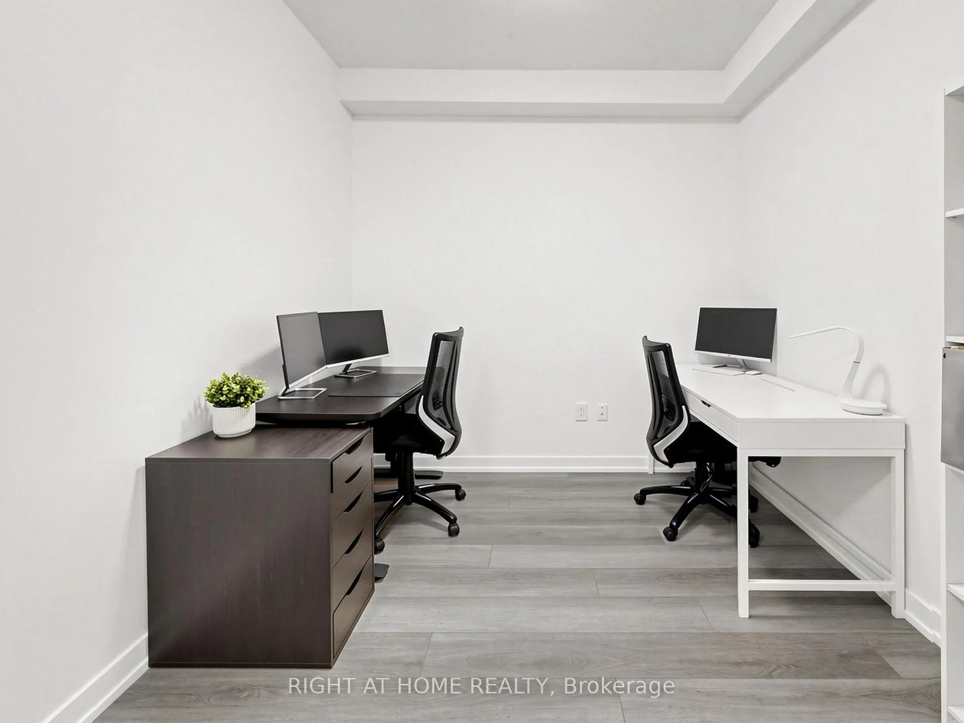 Photo 15 of Unit 1013, 450 Dundas Street E, Hamilton, Waterdown — HOMEH