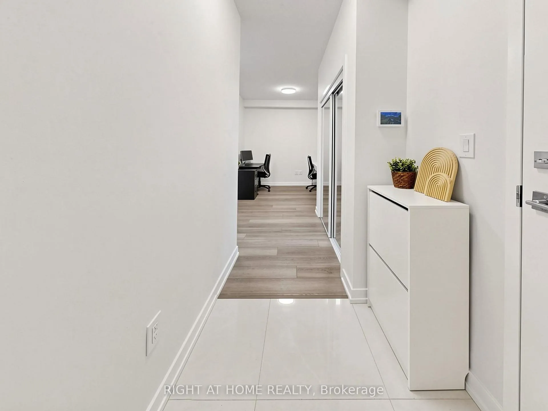 Photo 21 of Unit 1013, 450 Dundas Street E, Hamilton, Waterdown — HOMEH