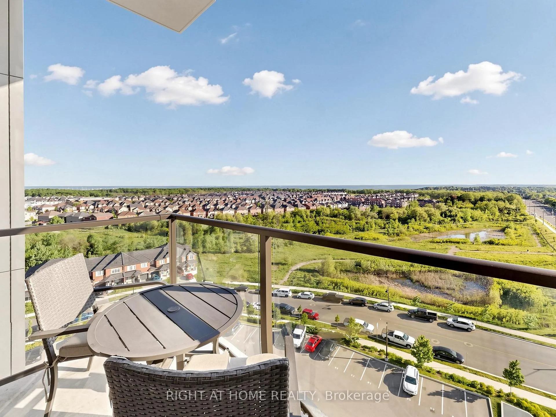Photo 23 of Unit 1013, 450 Dundas Street E, Hamilton, Waterdown — HOMEH