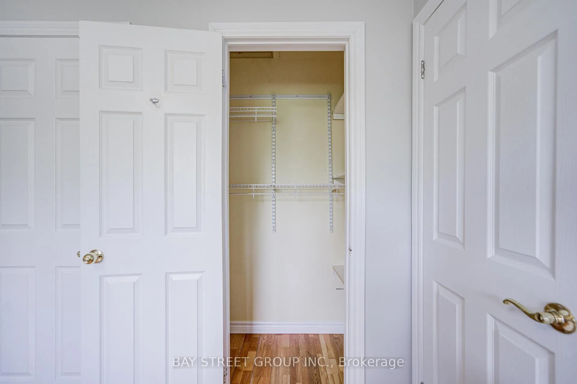 Photo 16 of 68 Kimroy Grove, Scarborough, Agincourt South-Malvern West — HOMEH