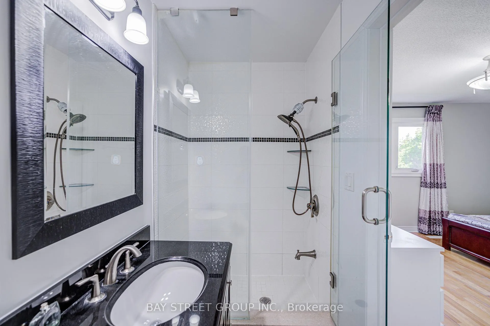 Photo 19 of 68 Kimroy Grove, Scarborough, Agincourt South-Malvern West — HOMEH