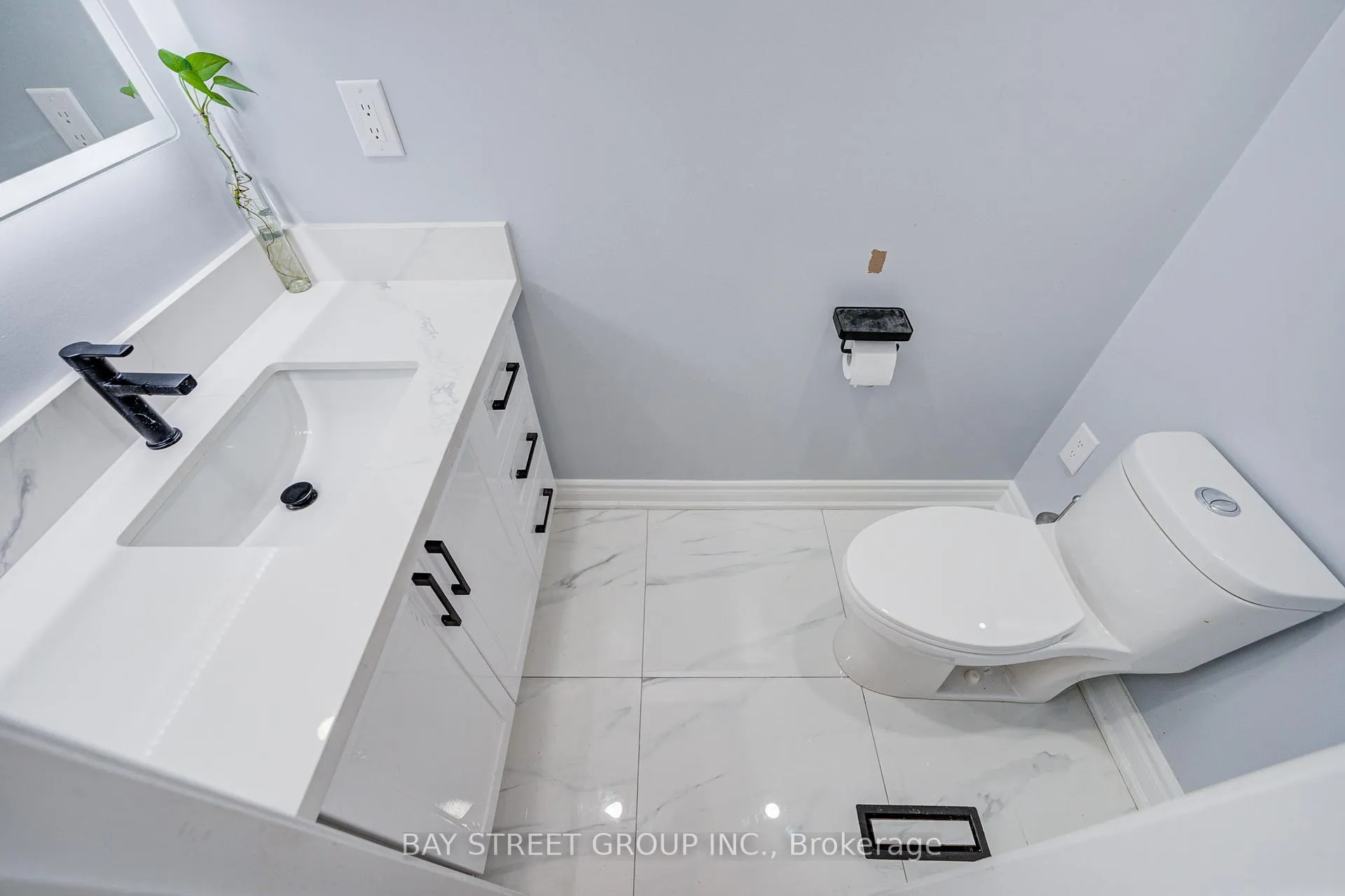 Photo 21 of 68 Kimroy Grove, Scarborough, Agincourt South-Malvern West — HOMEH