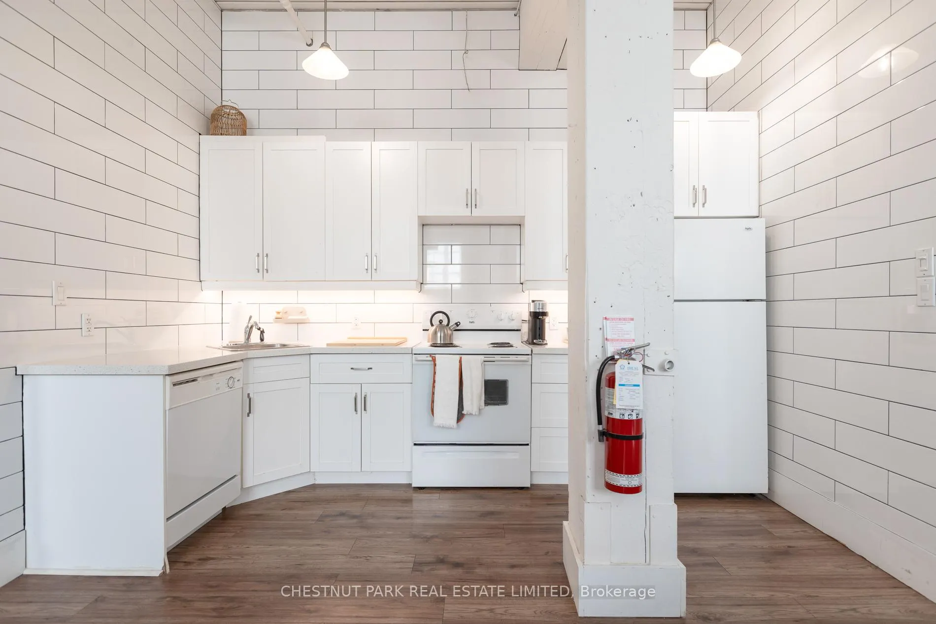 Photo 10 of Unit 1, 1135 Dundas Street E, Toronto, South Riverdale — HOMEH