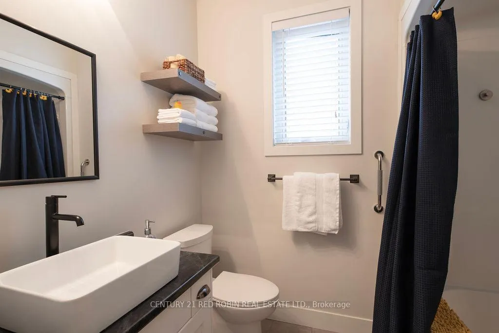 Photo 22 of 5 Connor Avenue, Strathroy-Caradoc, NE — HOMEH