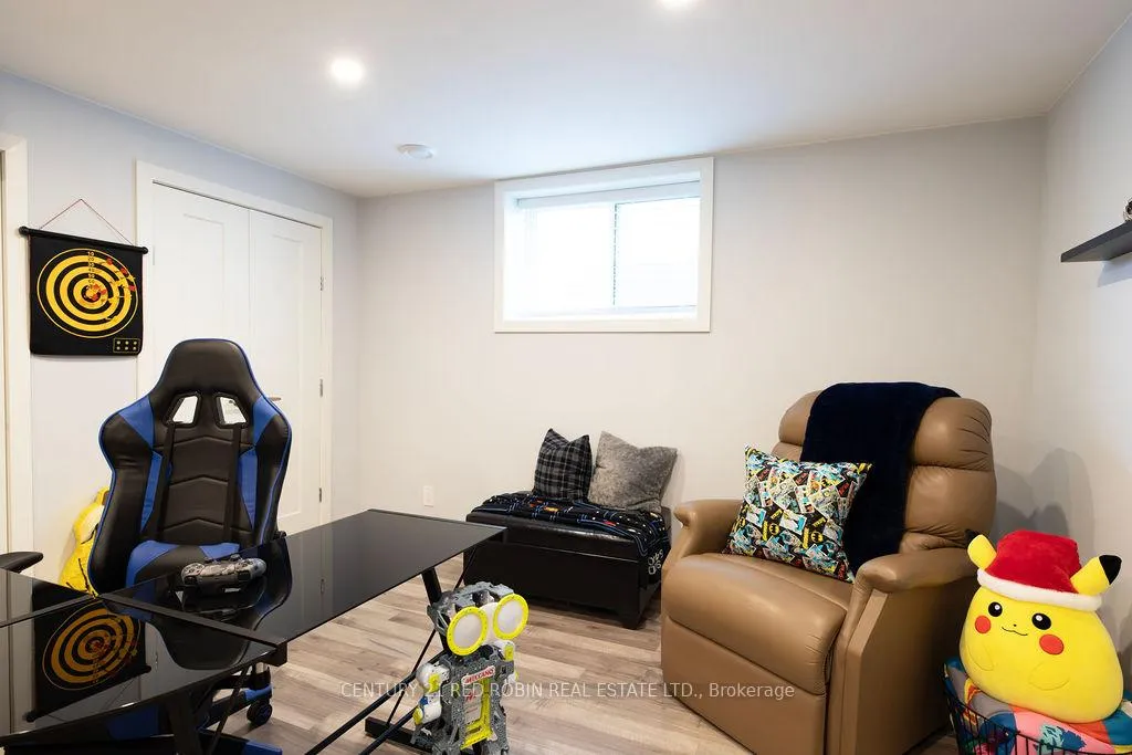 Photo 35 of 5 Connor Avenue, Strathroy-Caradoc, NE — HOMEH