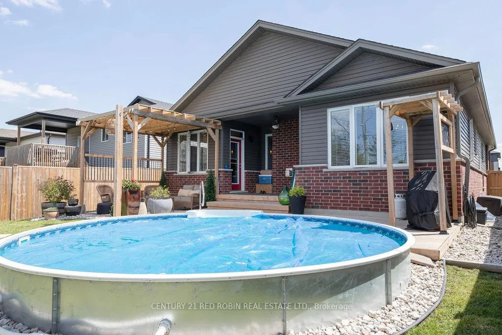 Photo 45 of 5 Connor Avenue, Strathroy-Caradoc, NE — HOMEH
