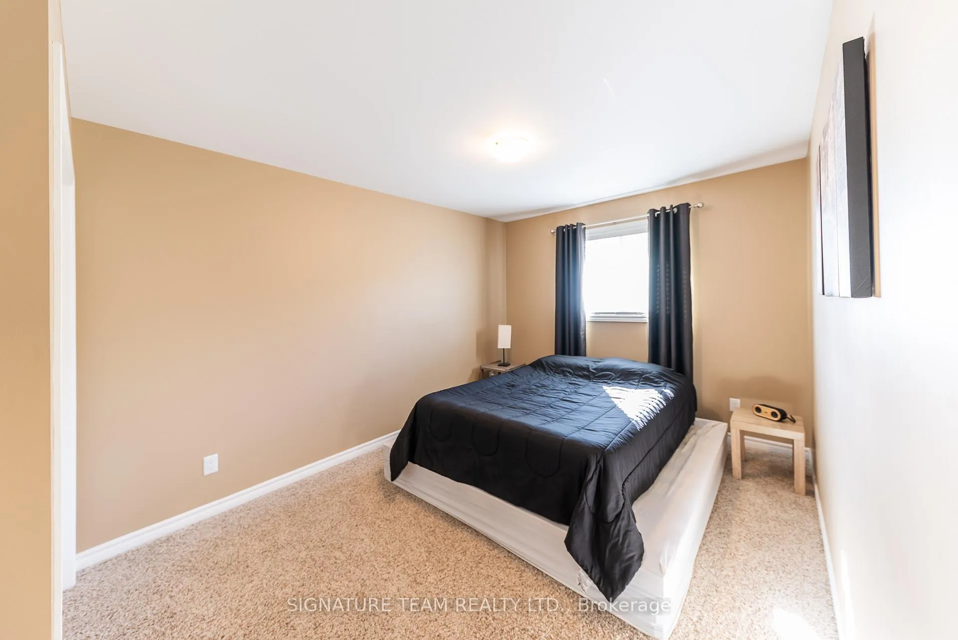 Photo 13 of 23 Winston Avenue, Petawawa — HOMEH