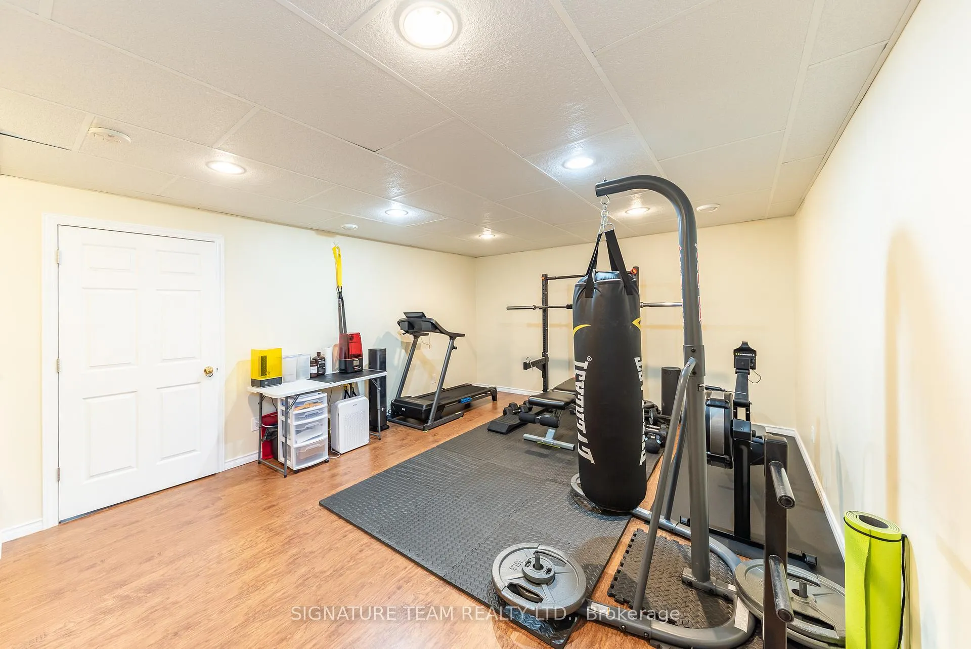 Photo 18 of 23 Winston Avenue, Petawawa — HOMEH