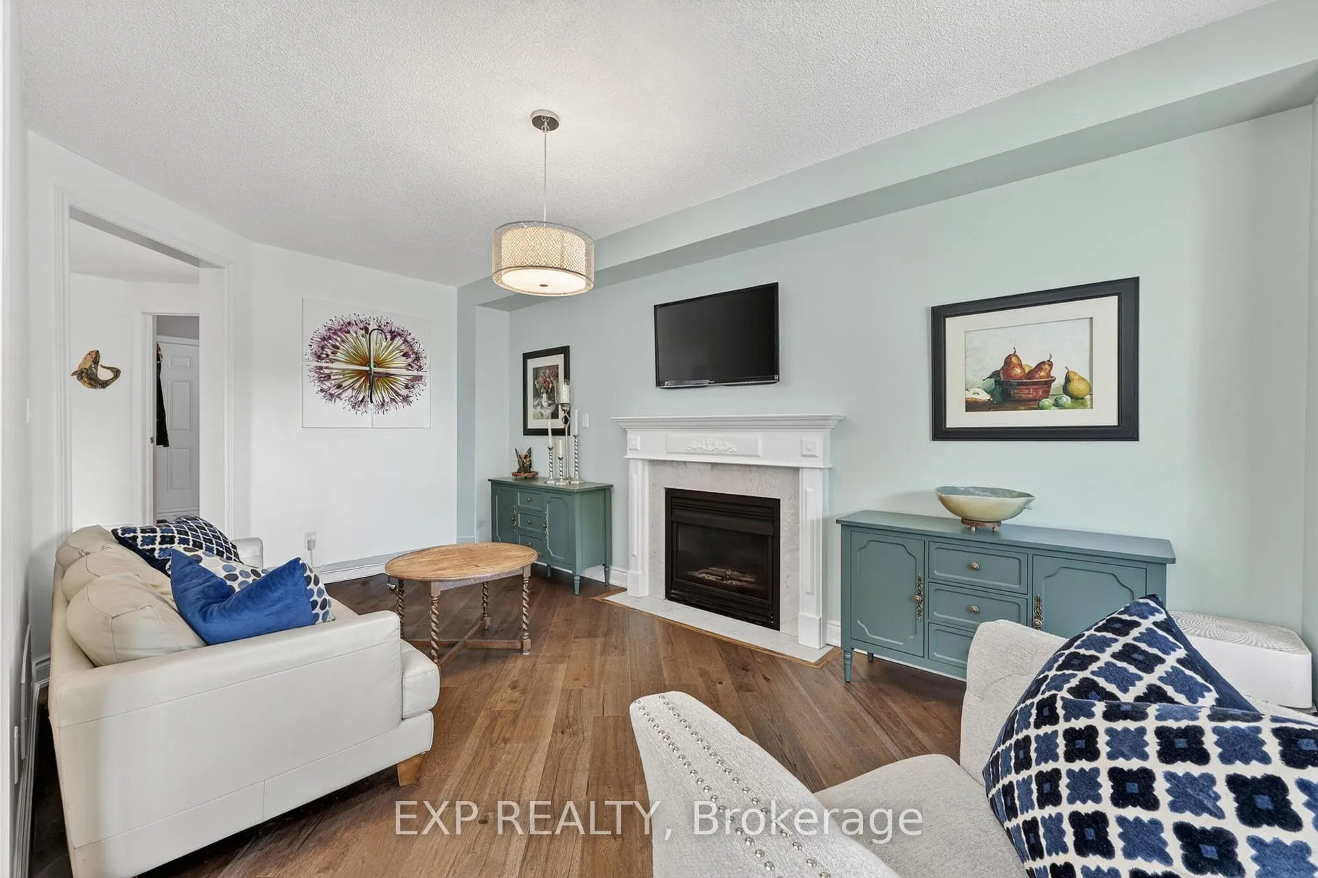 Photo 8 of 93 Taylor Drive, Barrie, Bayshore — HOMEH