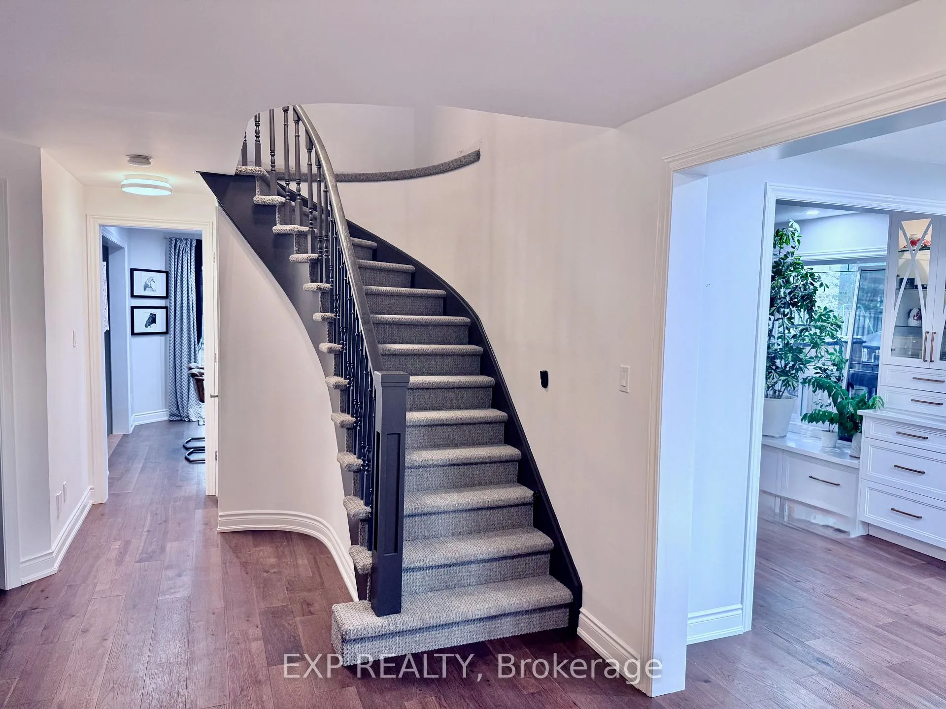 Photo 15 of 93 Taylor Drive, Barrie, Bayshore — HOMEH