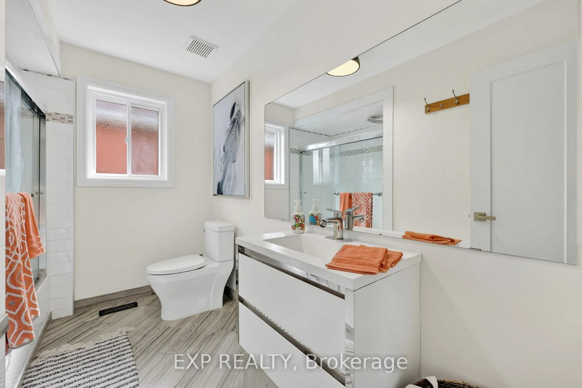 Photo 26 of 93 Taylor Drive, Barrie, Bayshore — HOMEH