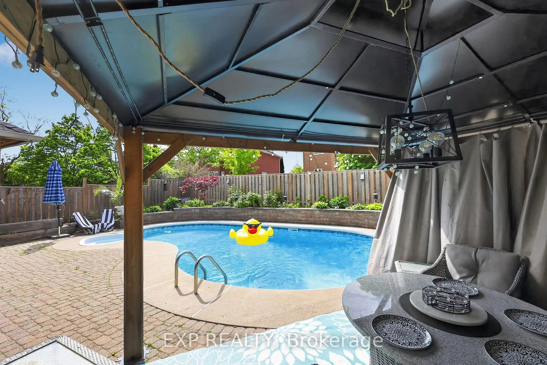 Photo 28 of 93 Taylor Drive, Barrie, Bayshore — HOMEH