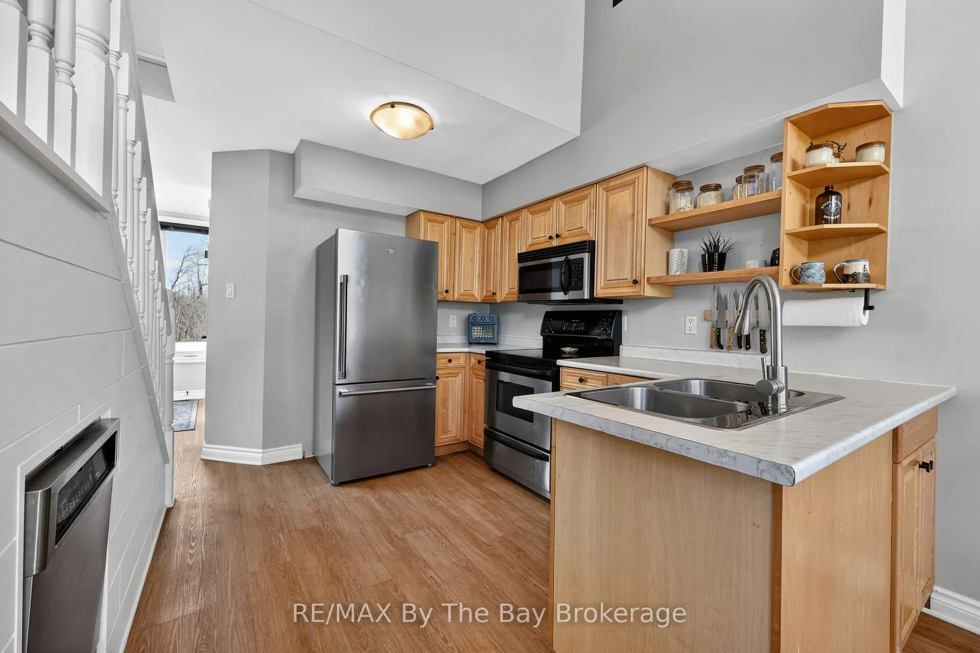 Photo 8 of 43 Trafalgar Road, Collingwood — HOMEH
