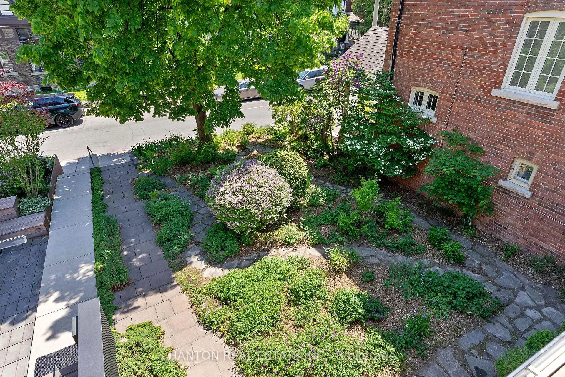 Photo 33 of 66 Hogarth Avenue, Toronto, North Riverdale — HOMEH