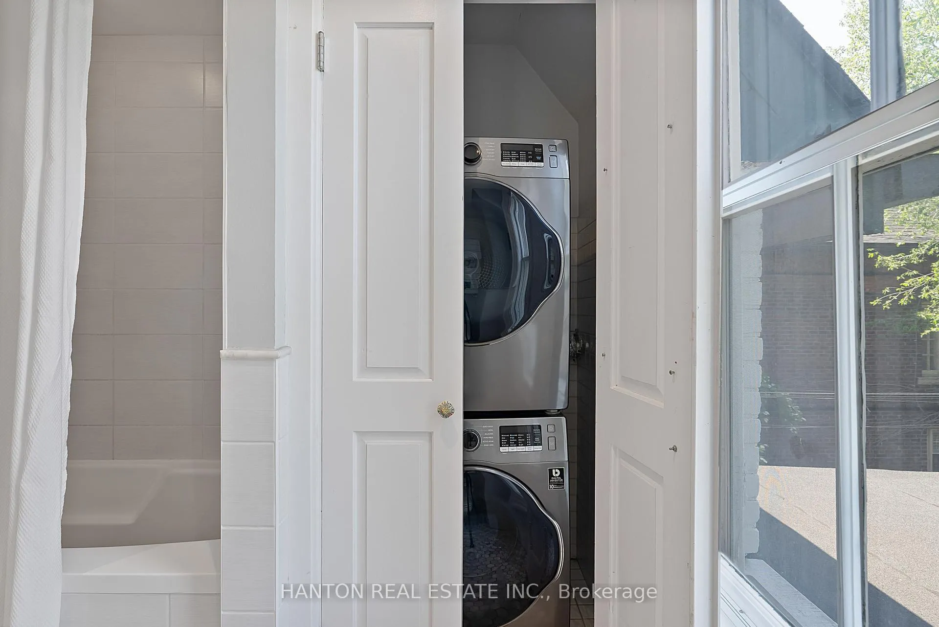 Photo 38 of 66 Hogarth Avenue, Toronto, North Riverdale — HOMEH